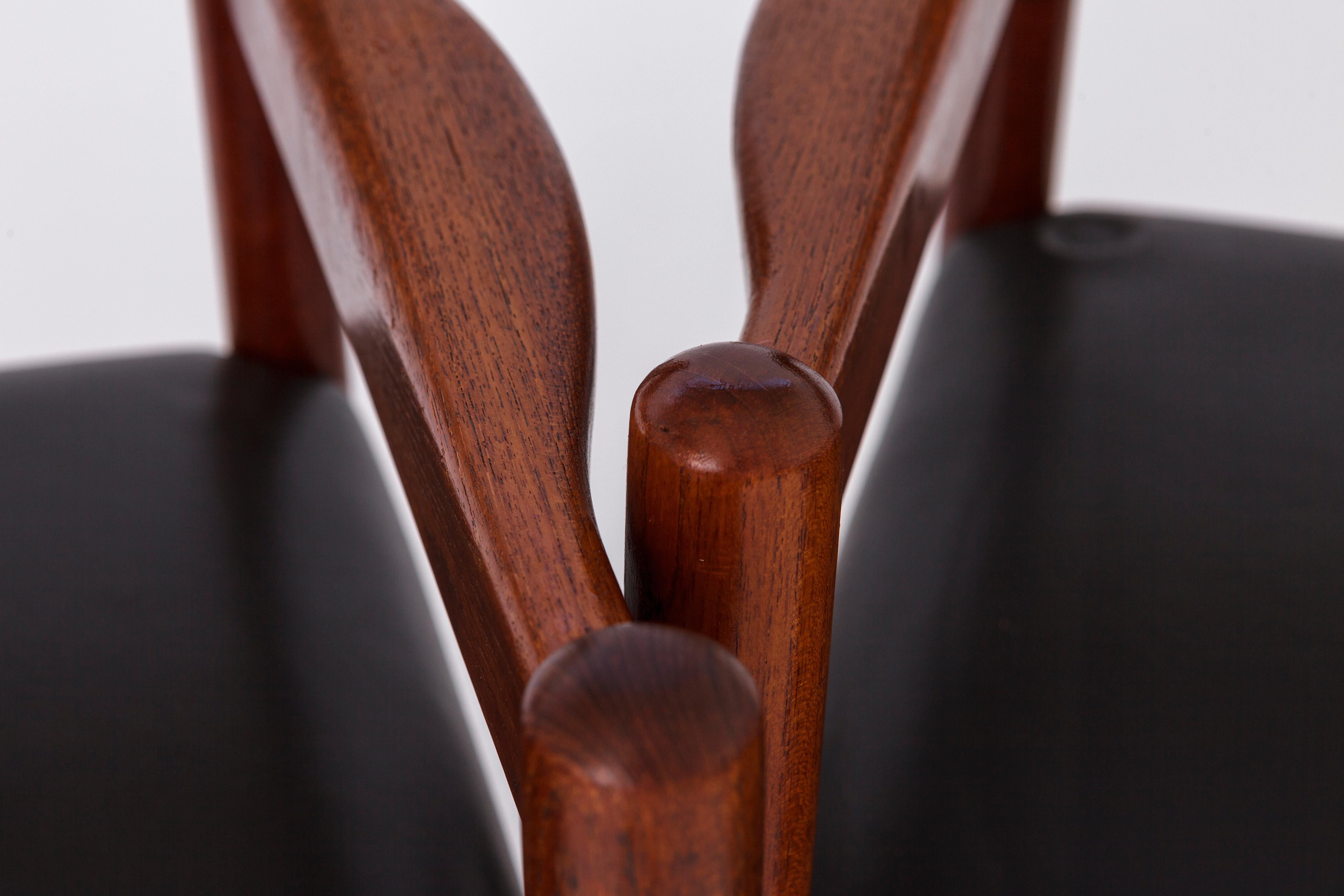 4 de 8 Sillones Vintage, Años 60, Daneses, Teca Danés en venta