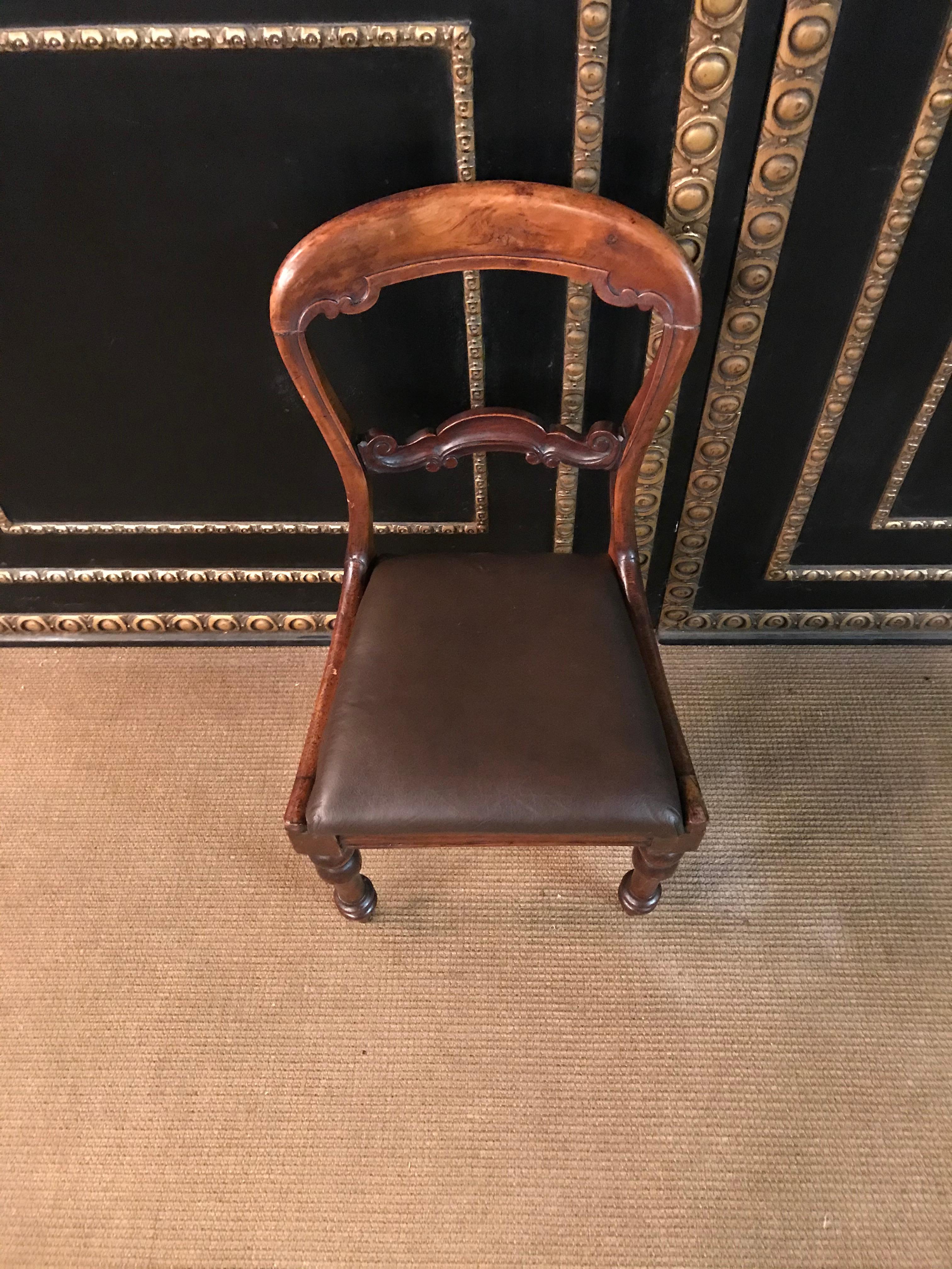 4 Original antique Biedermeier Chairs Solid Mahogany, circa 1840 For Sale 3
