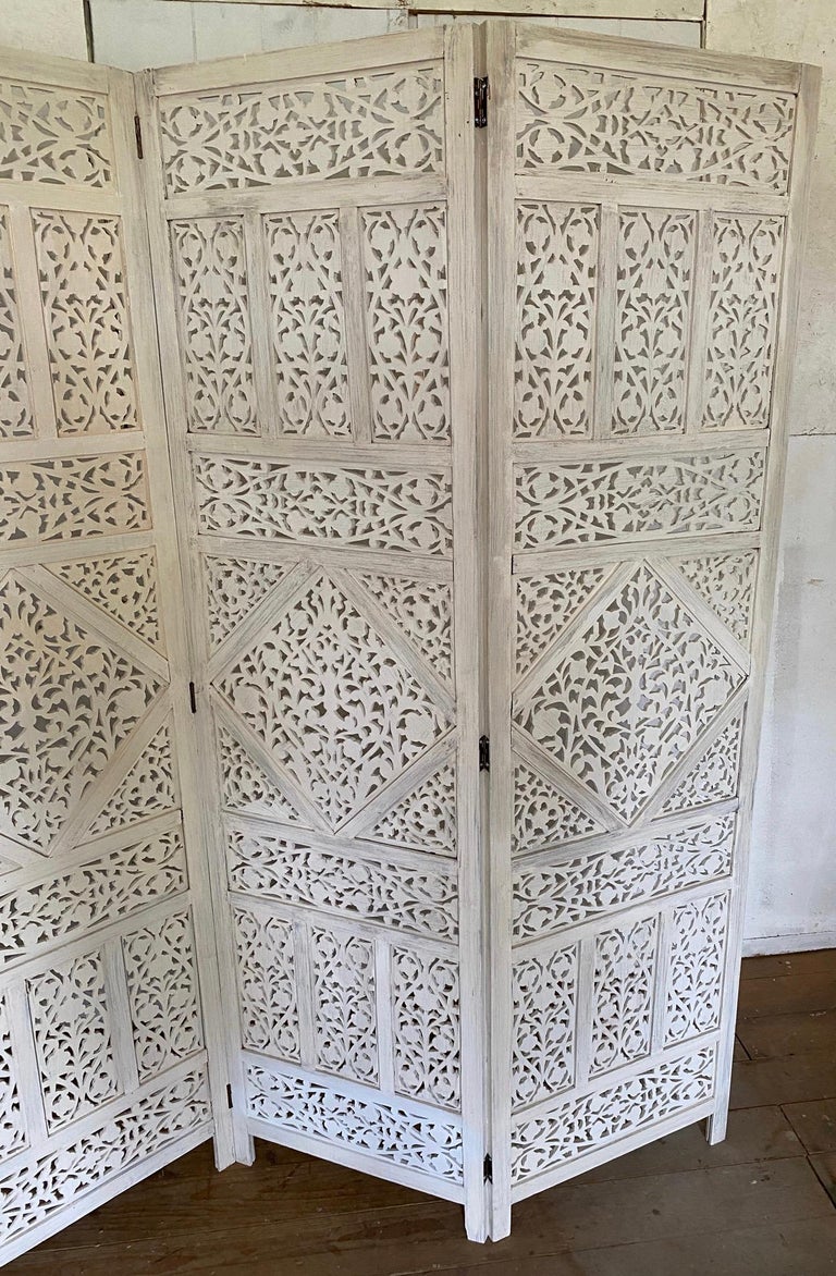 Hand-Carved 4 Panel Anglo Indian White Washed Folding Screen For Sale