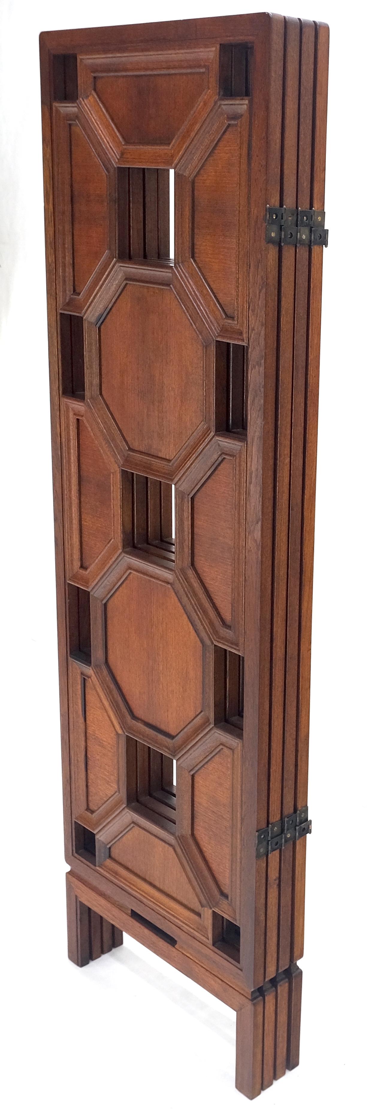 4 Panel Honey Comb Checker Board Style geschnitzt Teak Bildschirm Raumteiler MINT! im Angebot 1