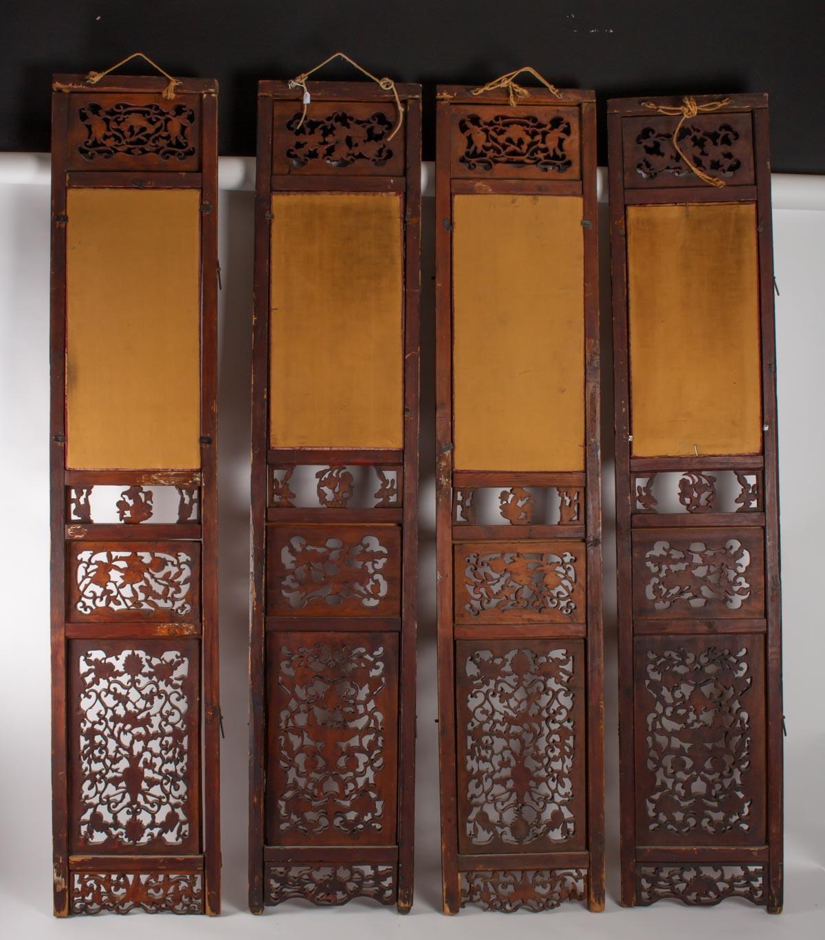 4-Panel Red and Gold in Openwork Wood and Carved Fruit, Flowers and Symbols 8