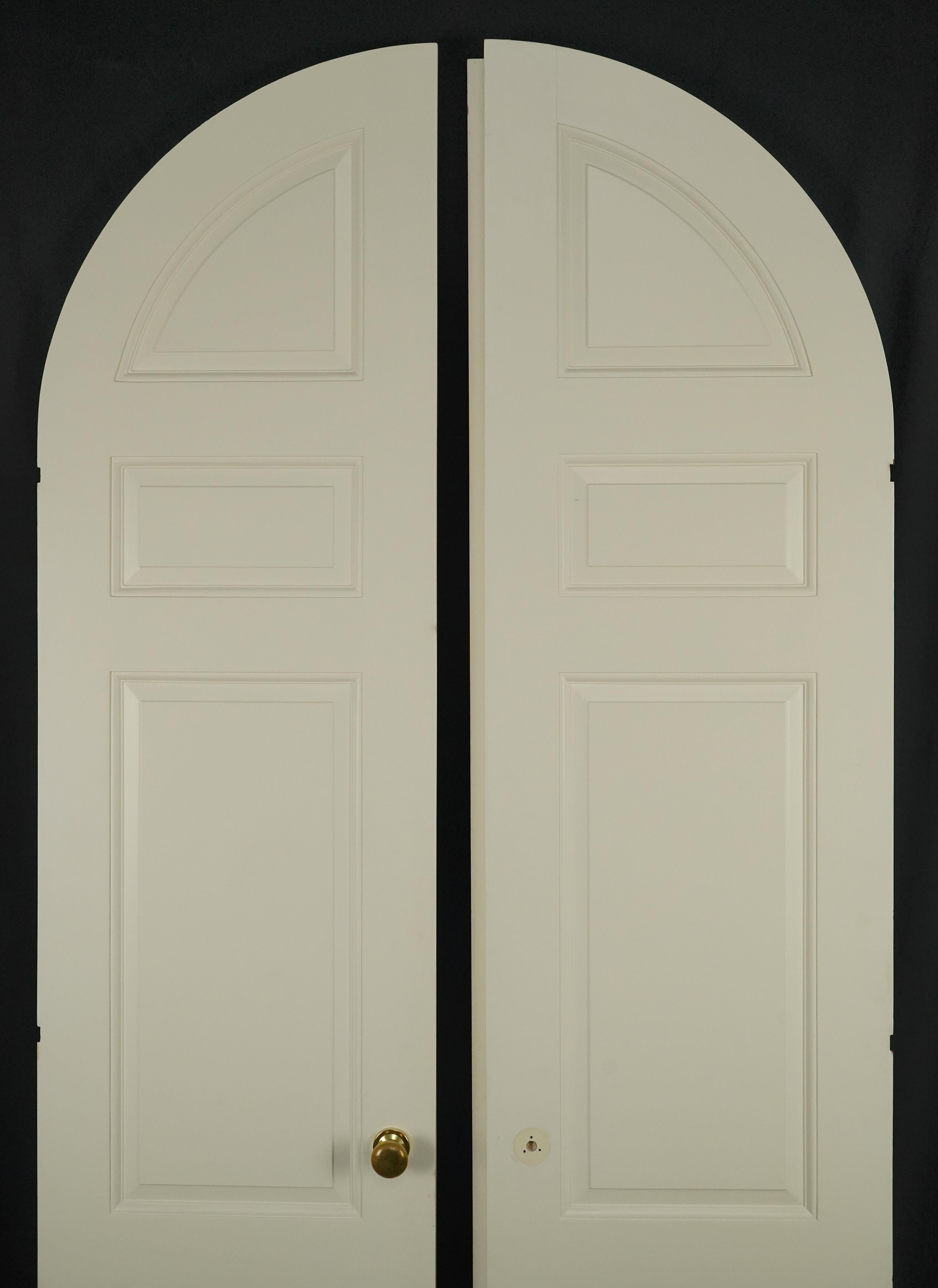 4 Panel Walnut & Mahogany Arched Double Doors 104.5 x 48.5 in. For Sale 4