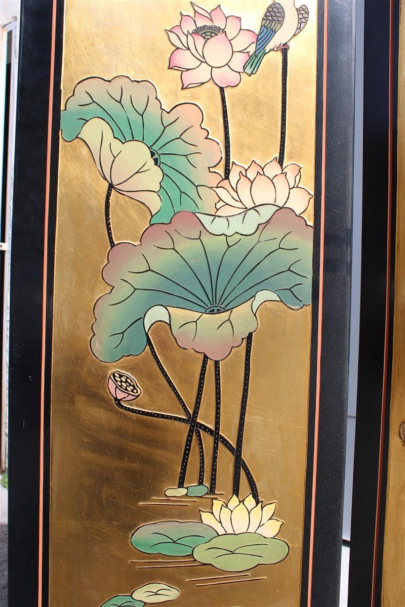 4 panel wood with colored enamels and Chinese gold leaf lotus flowers and herons For Sale 3