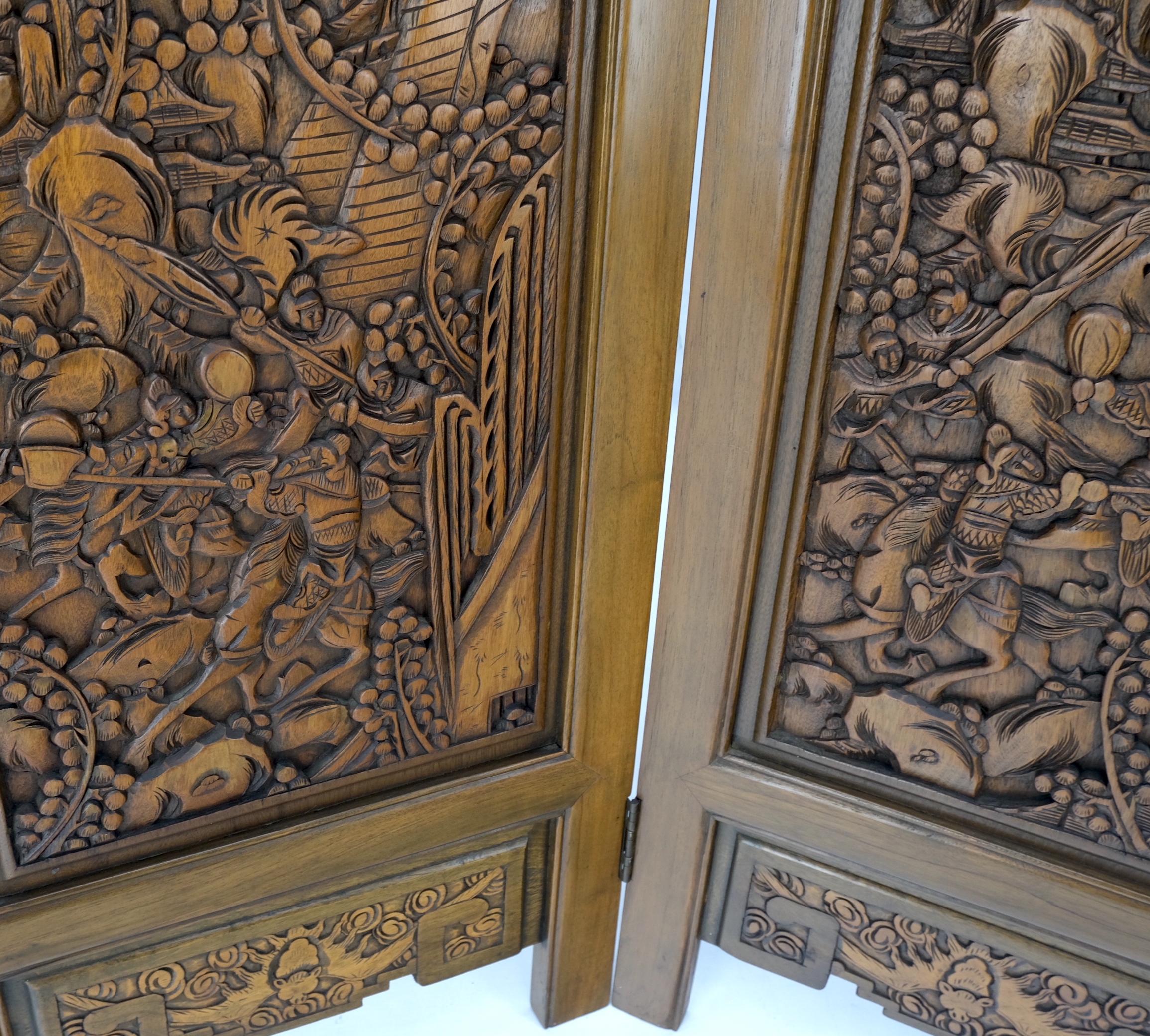 4 Panels Carved Teak Fine Details Room Divider Screen Heavy Brass Hinges Mint! For Sale 1