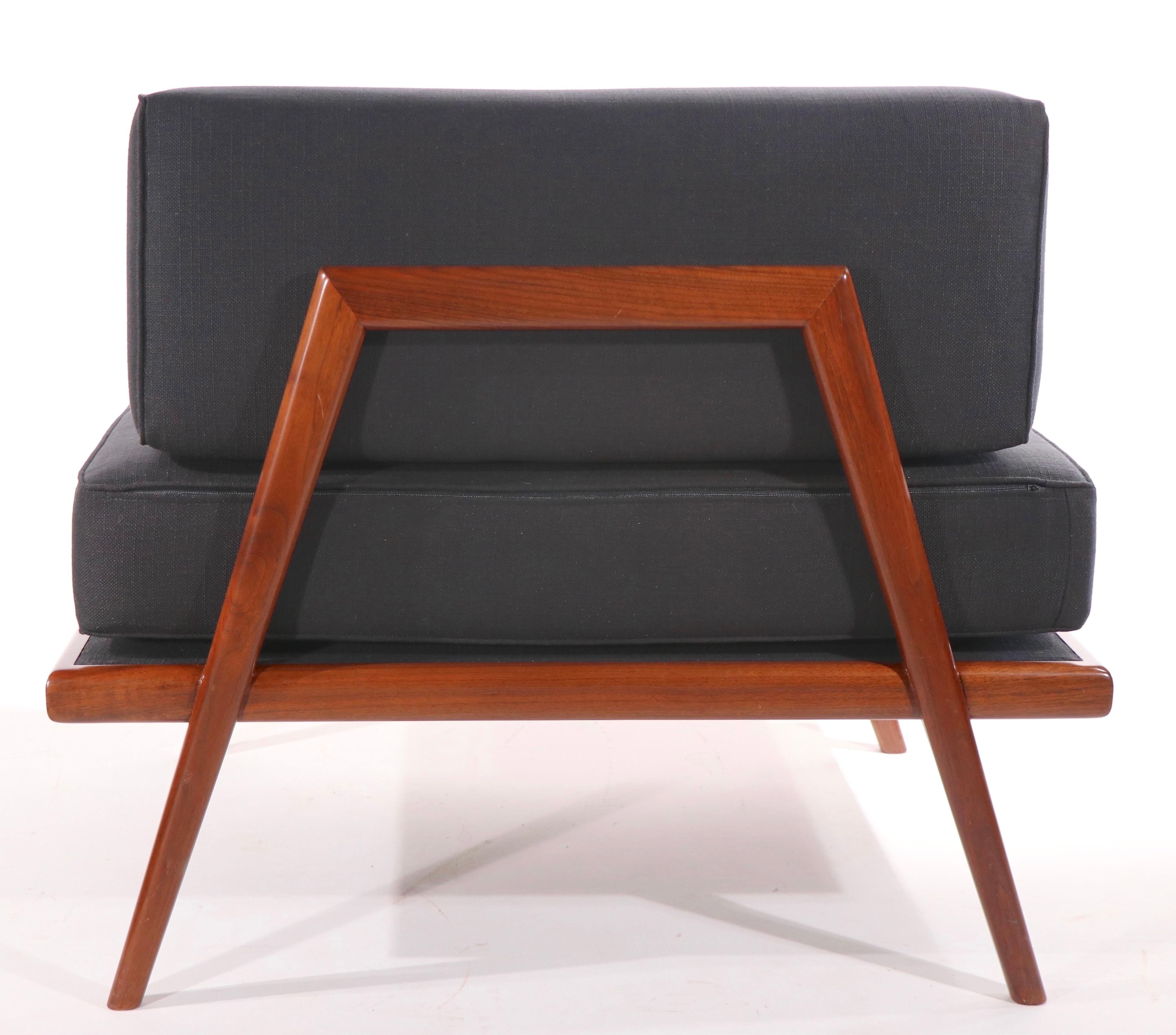 4 Pc. Suite Mel Simlow Furniture - 2 canapés 1 fauteuil de salon 1 table en vente 8