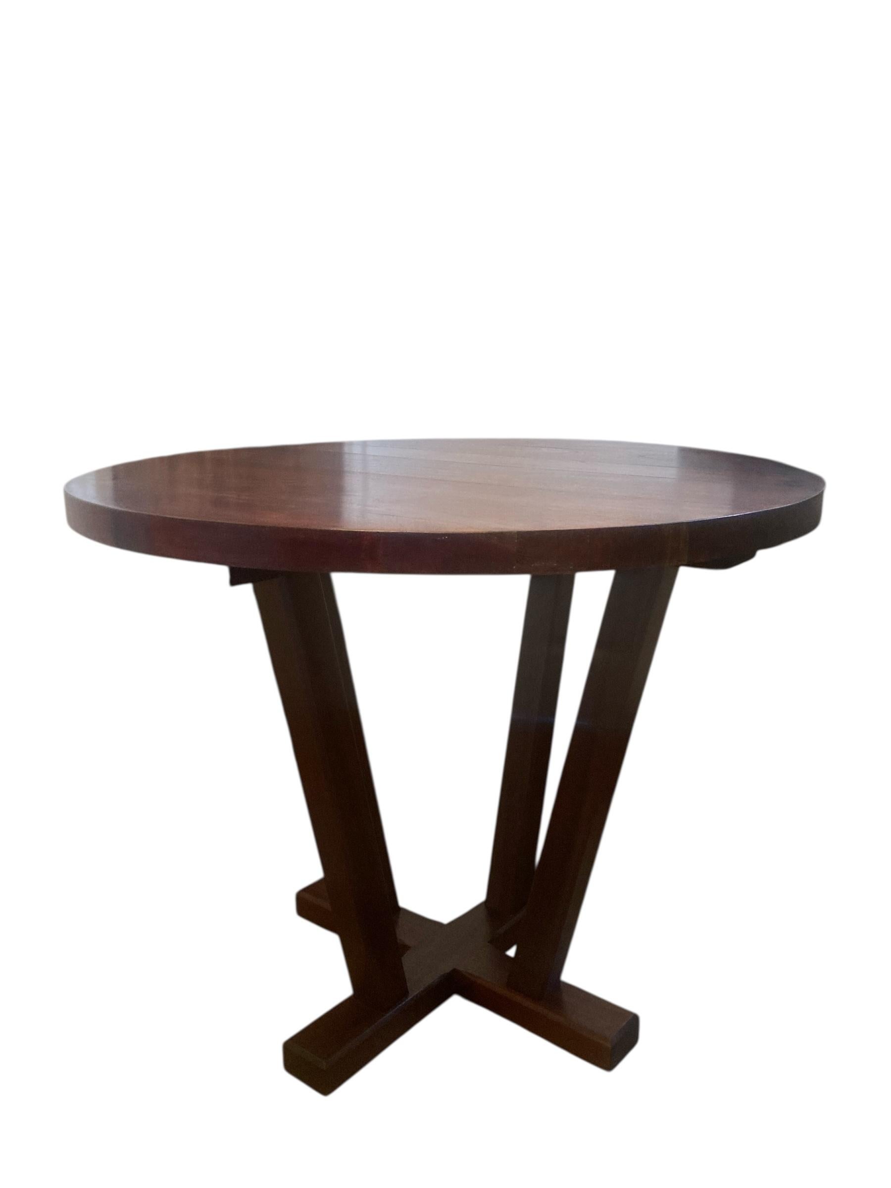 Mid-Century Modern Table de restaurant ou de salle à manger circulaire en acajou pour 4 personnes en vente