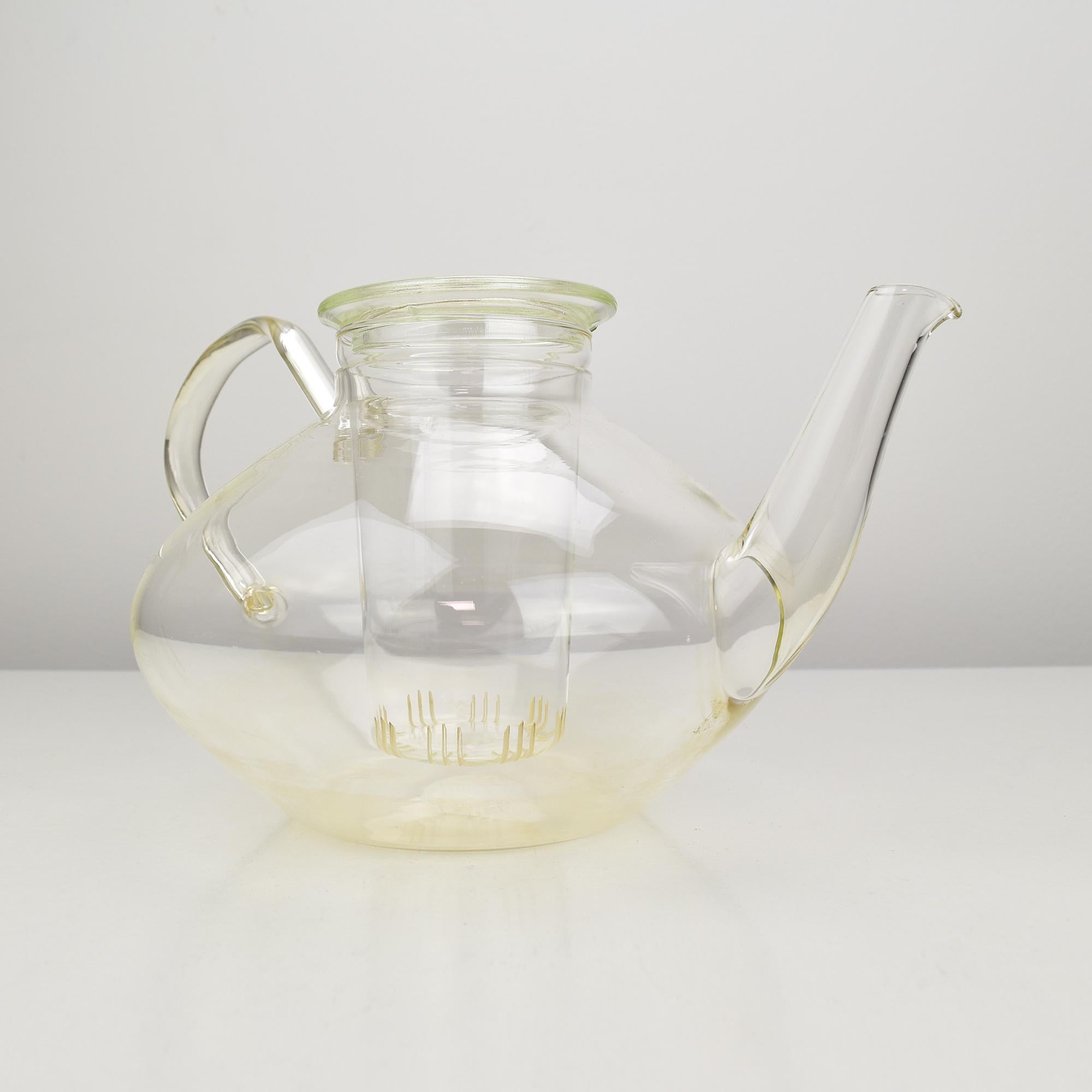 4 Personen Tee-Set 13 Teile Design Heinrich Loffelhardt für Jenaer Glas im Zustand „Gut“ im Angebot in Bad Säckingen, DE