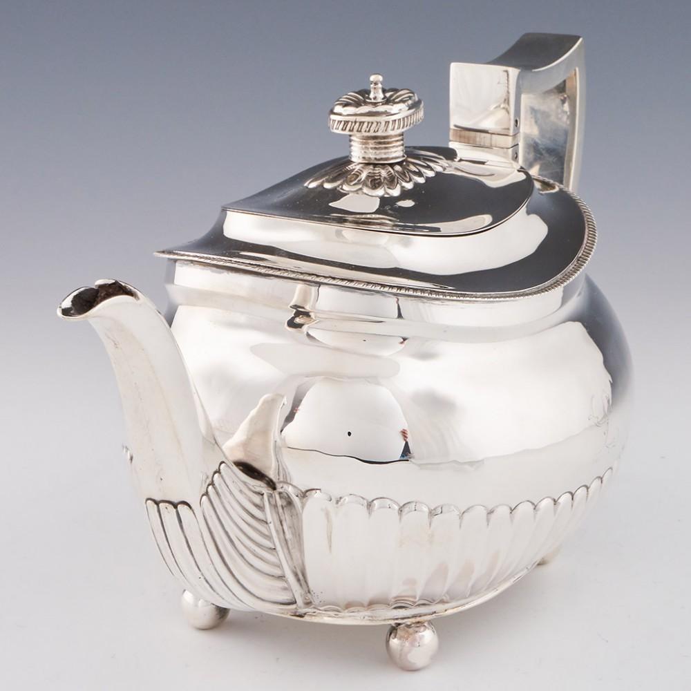 4 Piece George III Sterling Silver Tea and Coffee Service London, 1809 For Sale 5