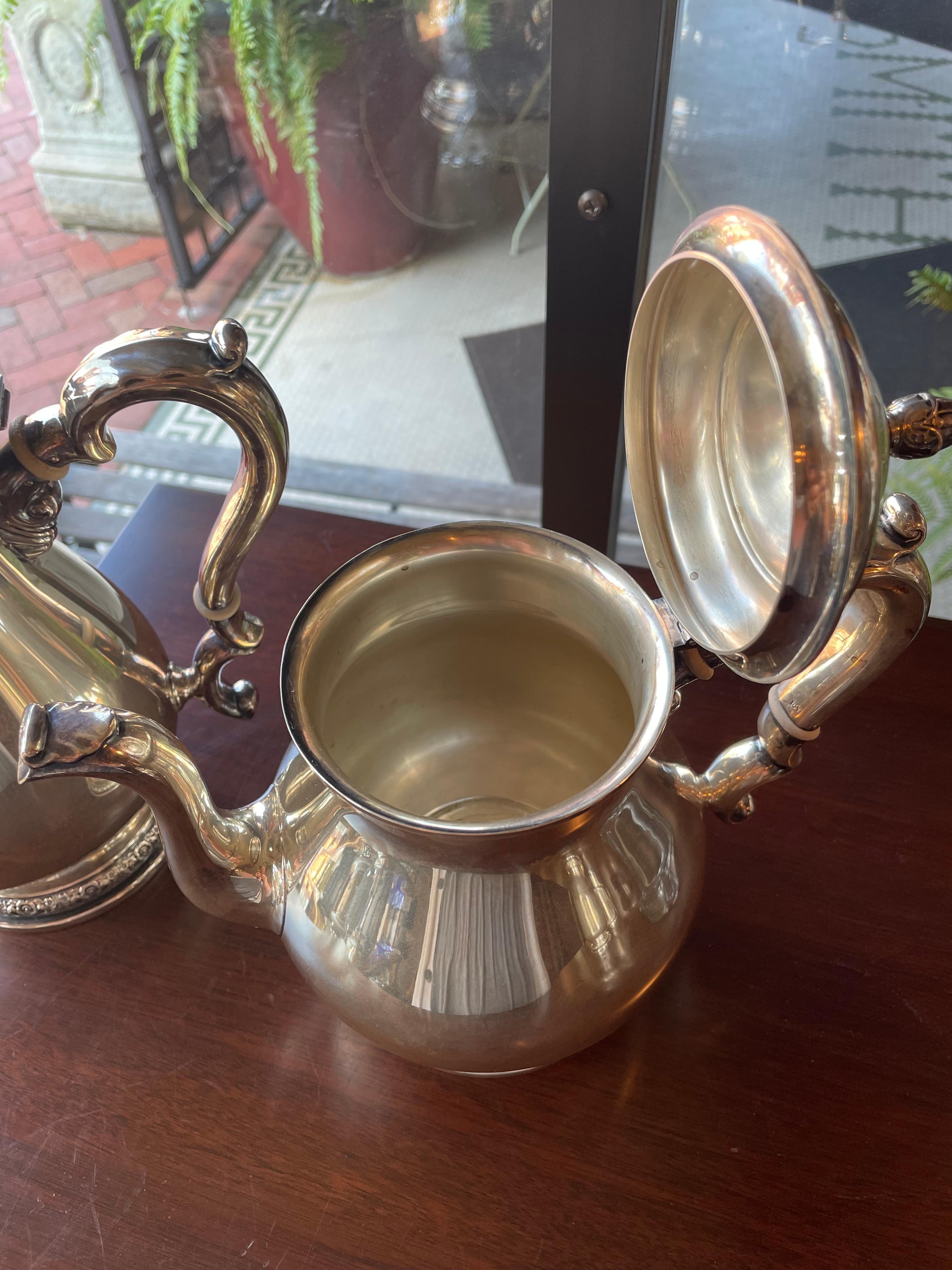 Set da tè e caffè 4 pezzi Prelude by International Silver Service In condizioni buone in vendita a Greer, SC
