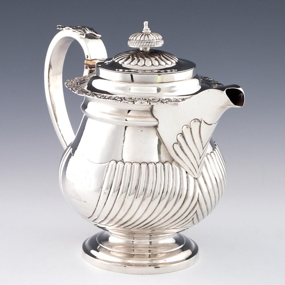 4 Piece Very Fine Regency Period Sterling Silver Tea Set London, 1818 In Good Condition For Sale In Tunbridge Wells, GB