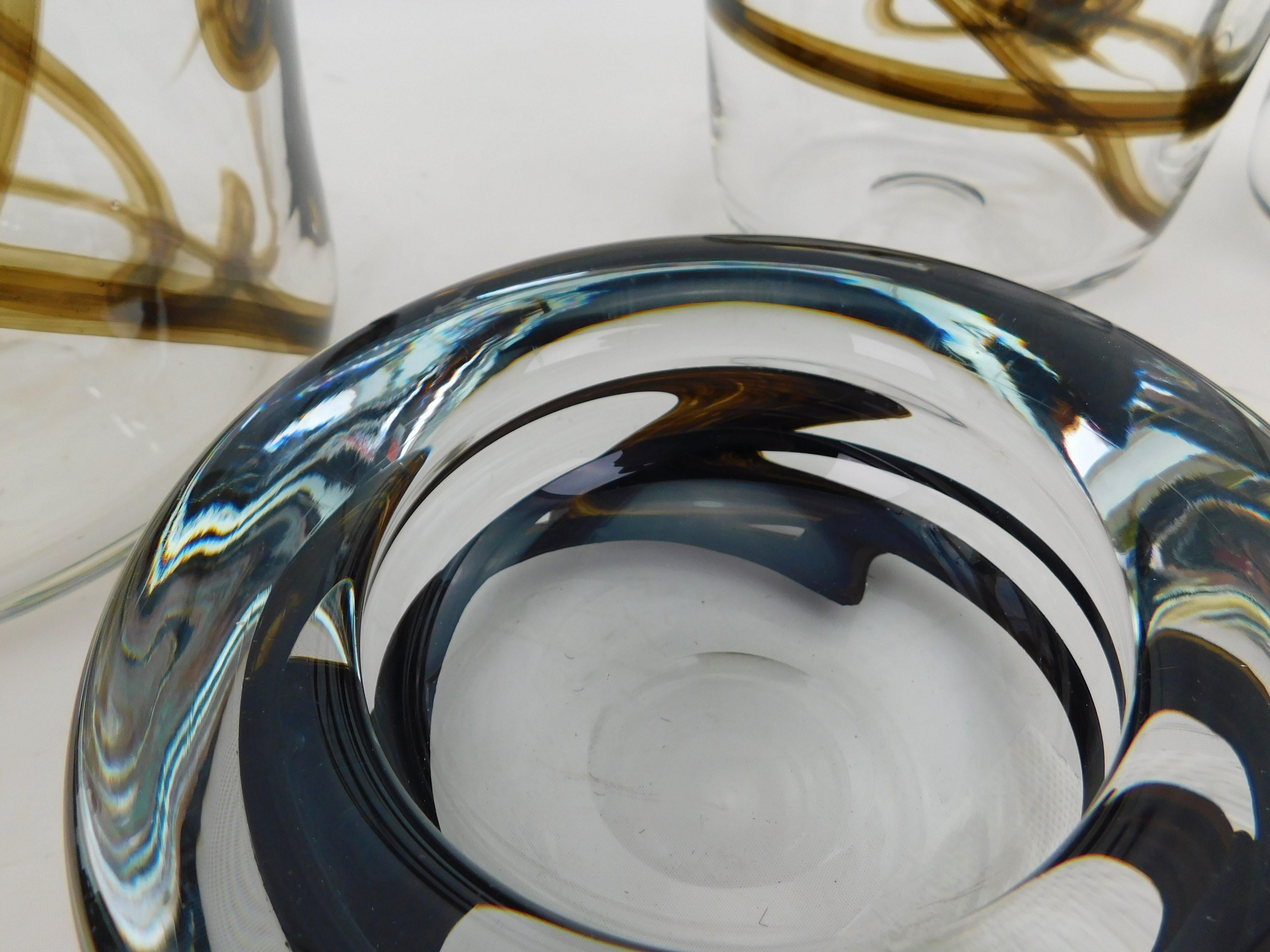4 Pieces Verre d'Art Danois Holmegaard Signé Numéroté avec Livre en vente 8