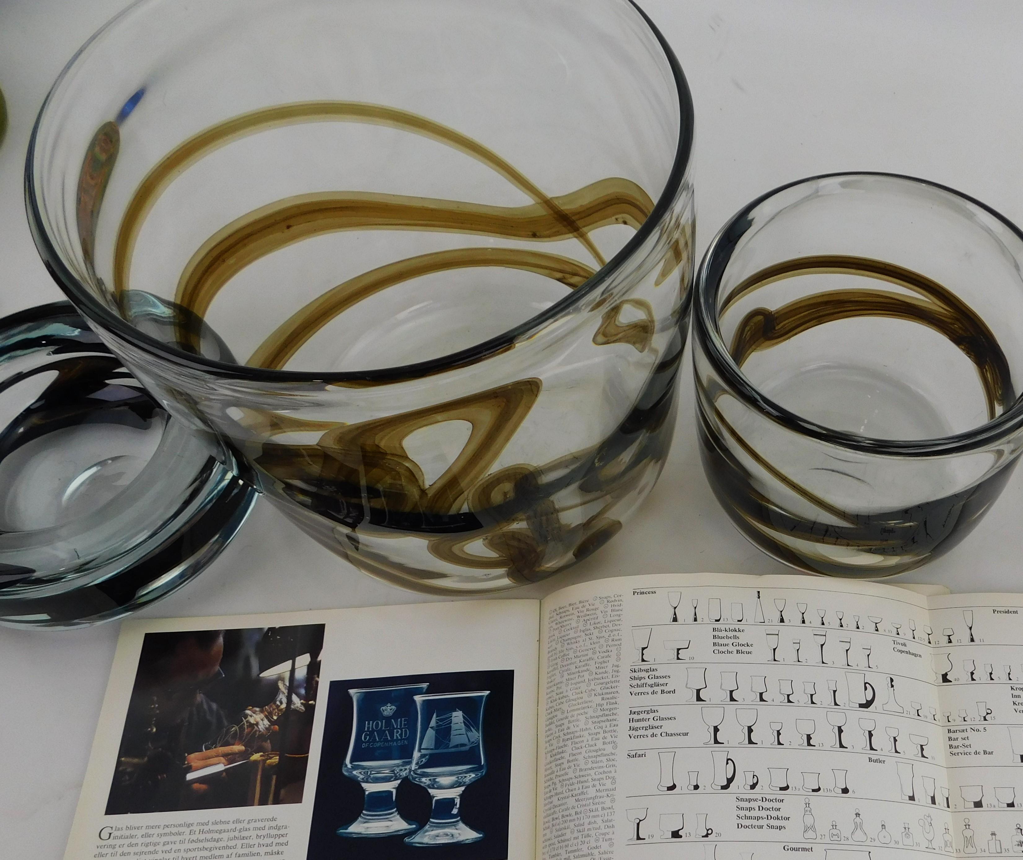 4 Pieces Verre d'Art Danois Holmegaard Signé Numéroté avec Livre en vente 13