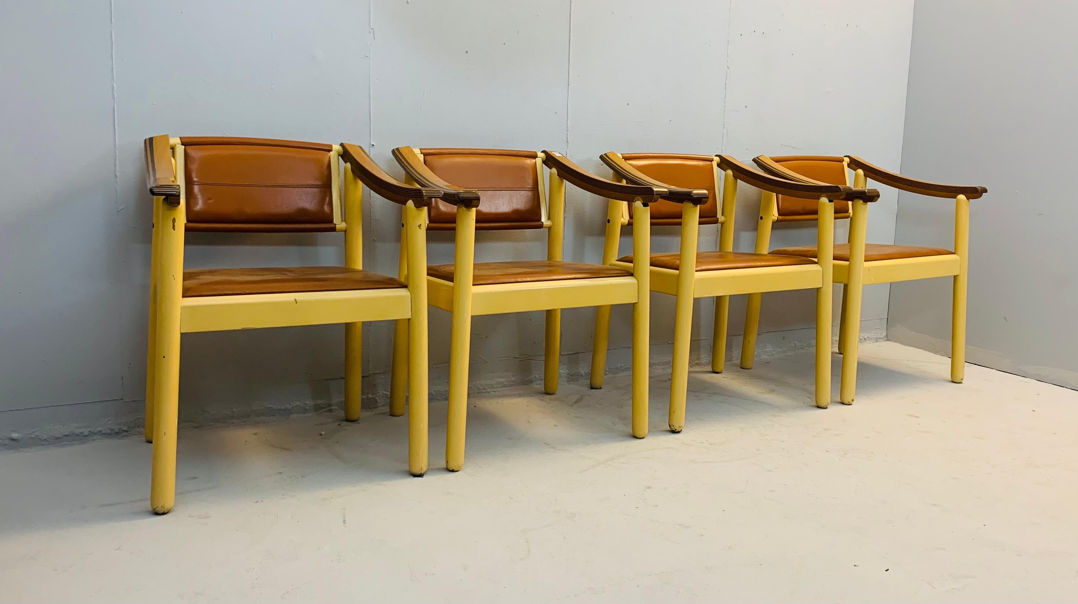 4 Pierre Cardin Armchairs, circa 1980 In Good Condition For Sale In Brussels, BE