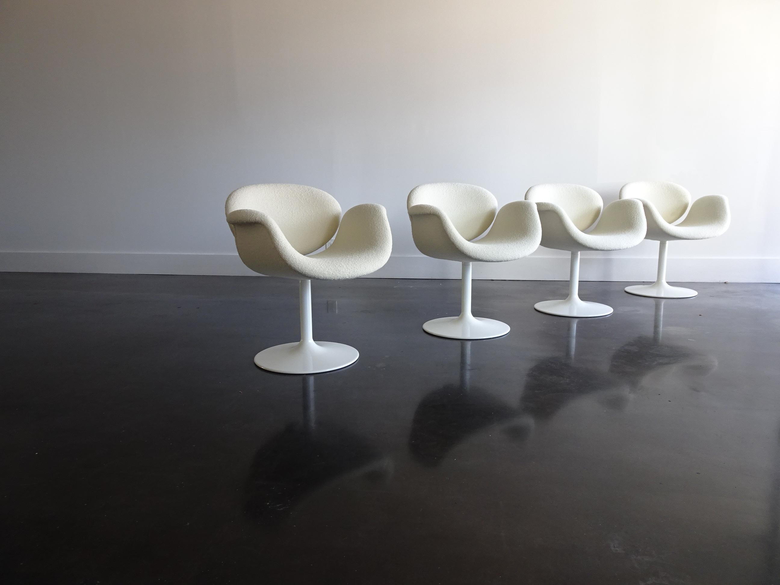 Mid-Century Modern 4 Pierre Paulin Swivel Tulip Chairs & Knoll White Bouclé Fabric by Artifort 1960