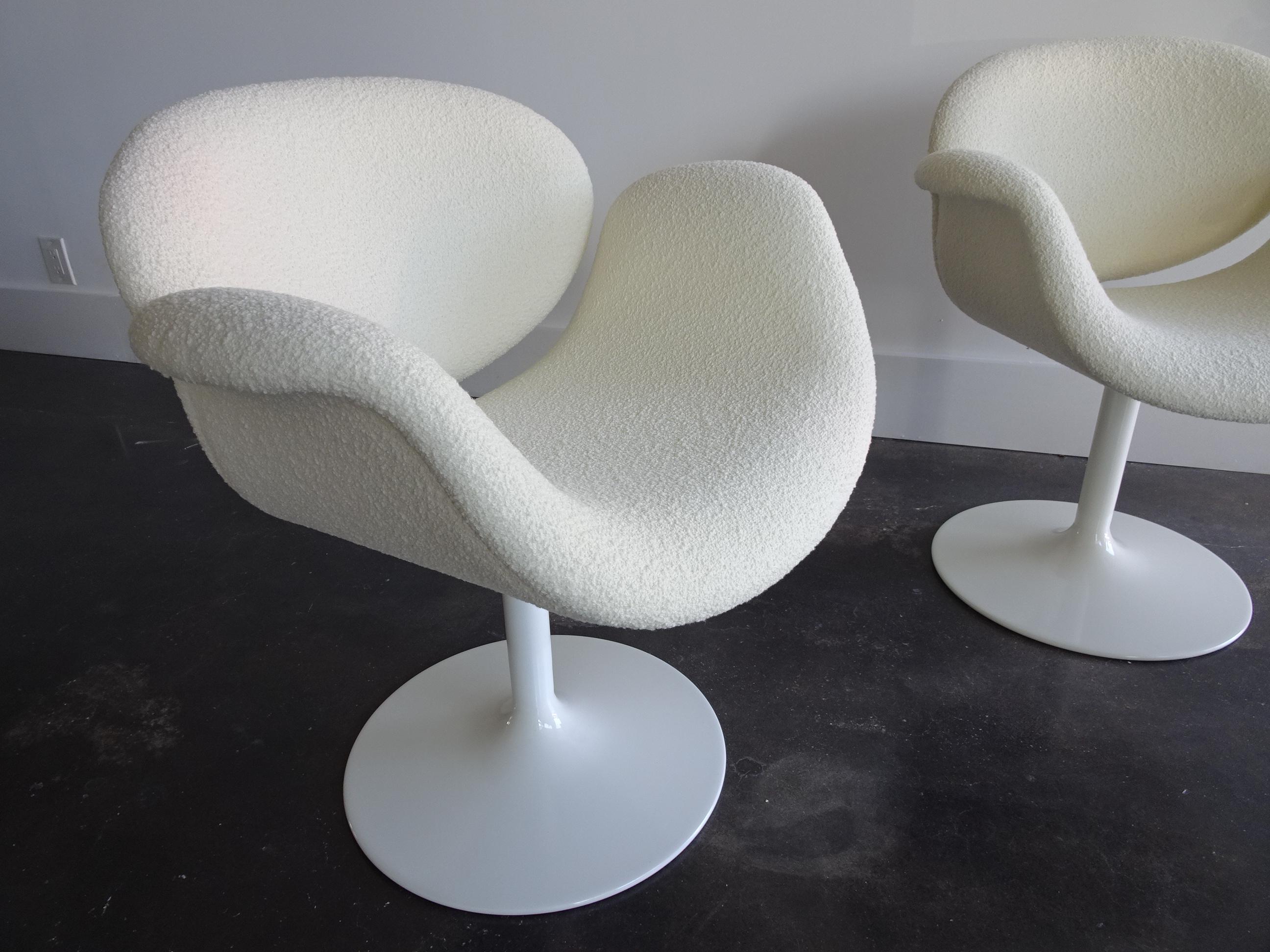 French 4 Pierre Paulin Swivel Tulip Chairs & Knoll White Bouclé Fabric by Artifort 1960