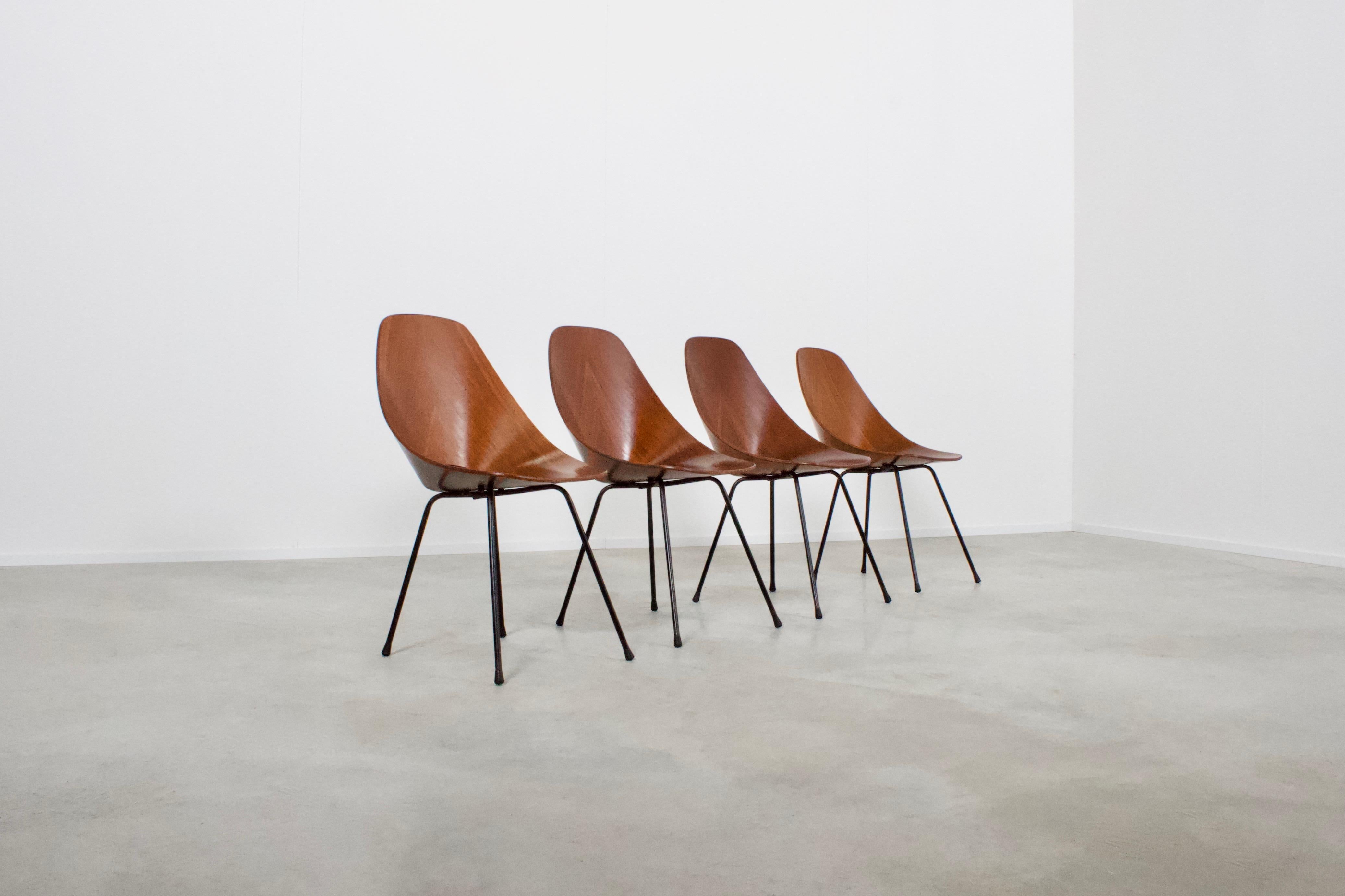 Mid-Century Modern 4 Plywood Vittorio Nobili ‘Medea’ Chairs, Italy, 1955