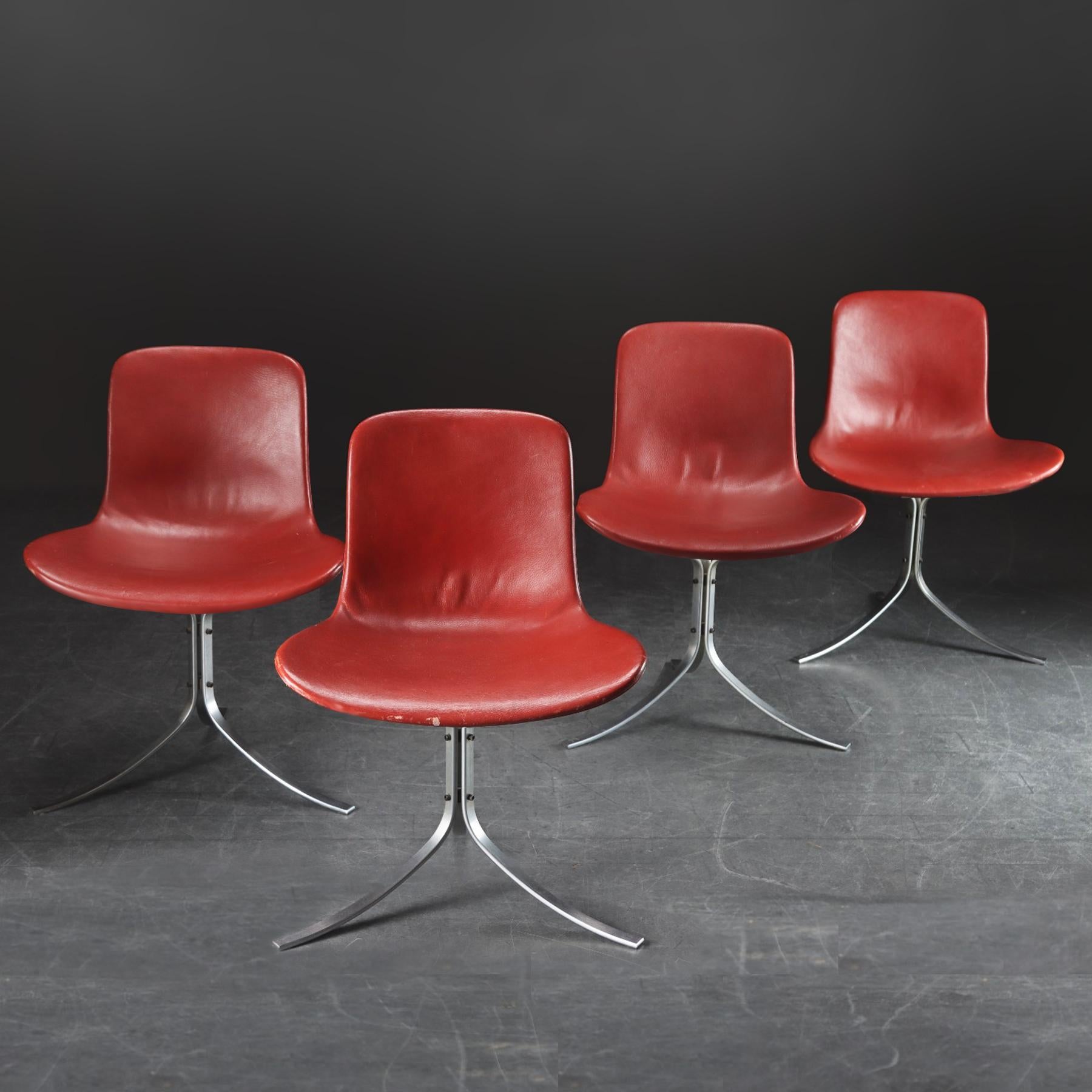 Danois 4 chaises Poul Kjaerholm PK9 E. Kold Christensen avec extensions de hauteur d'assise en vente