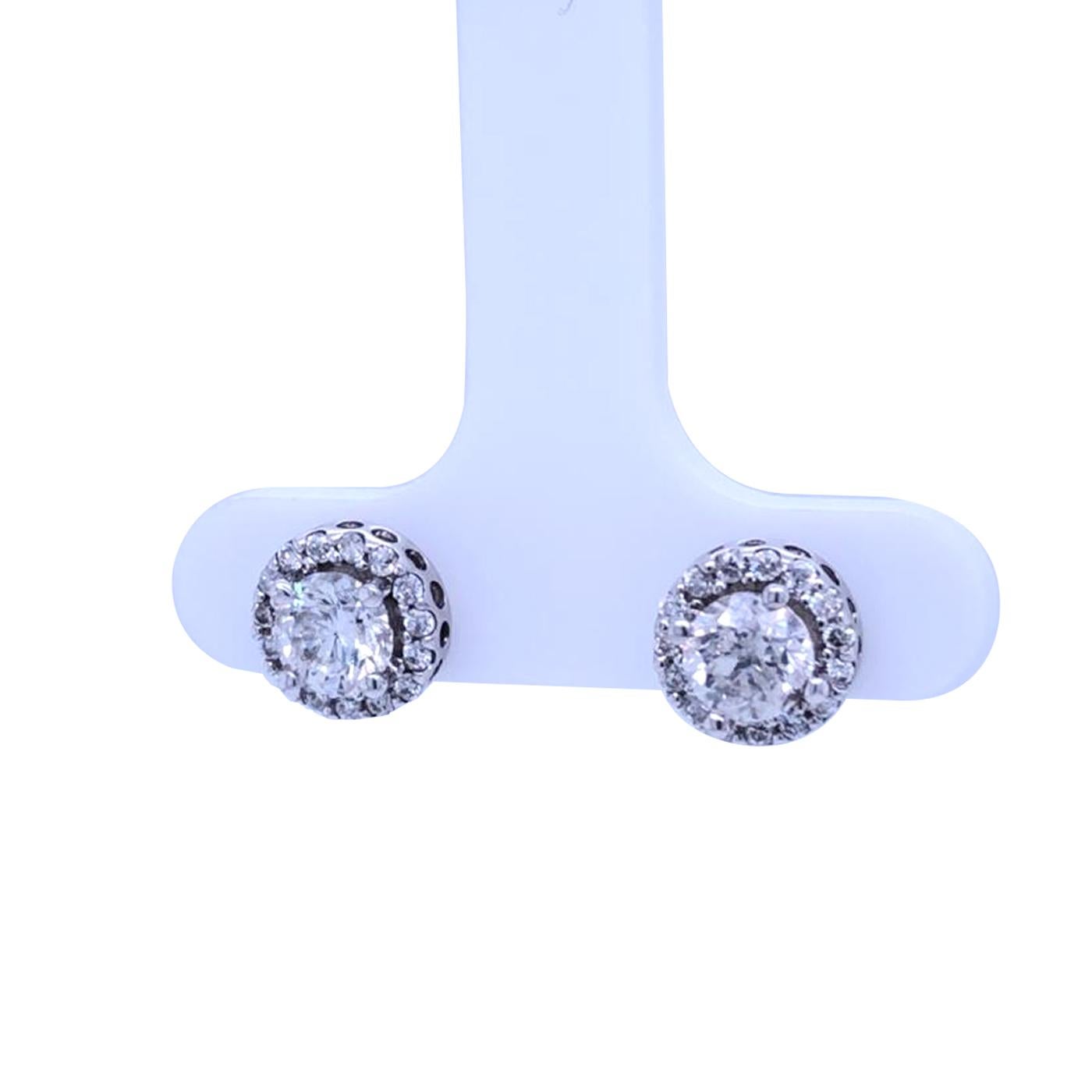 Coppia di orecchini a perno con diamanti rotondi a 4 griffe in oro 14K da 1,01 carati 