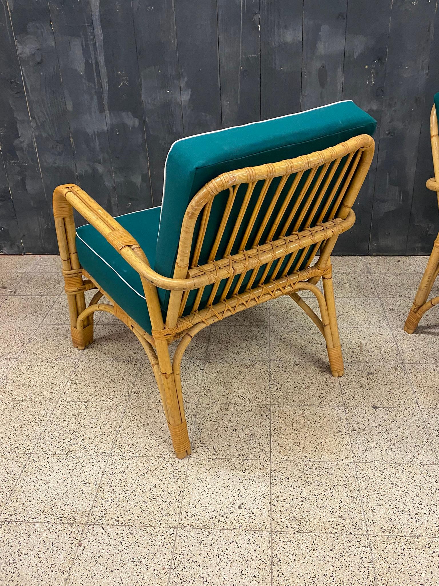 4 Rattan Armchairs and Their Cushions, circa 1970-1980 For Sale 3