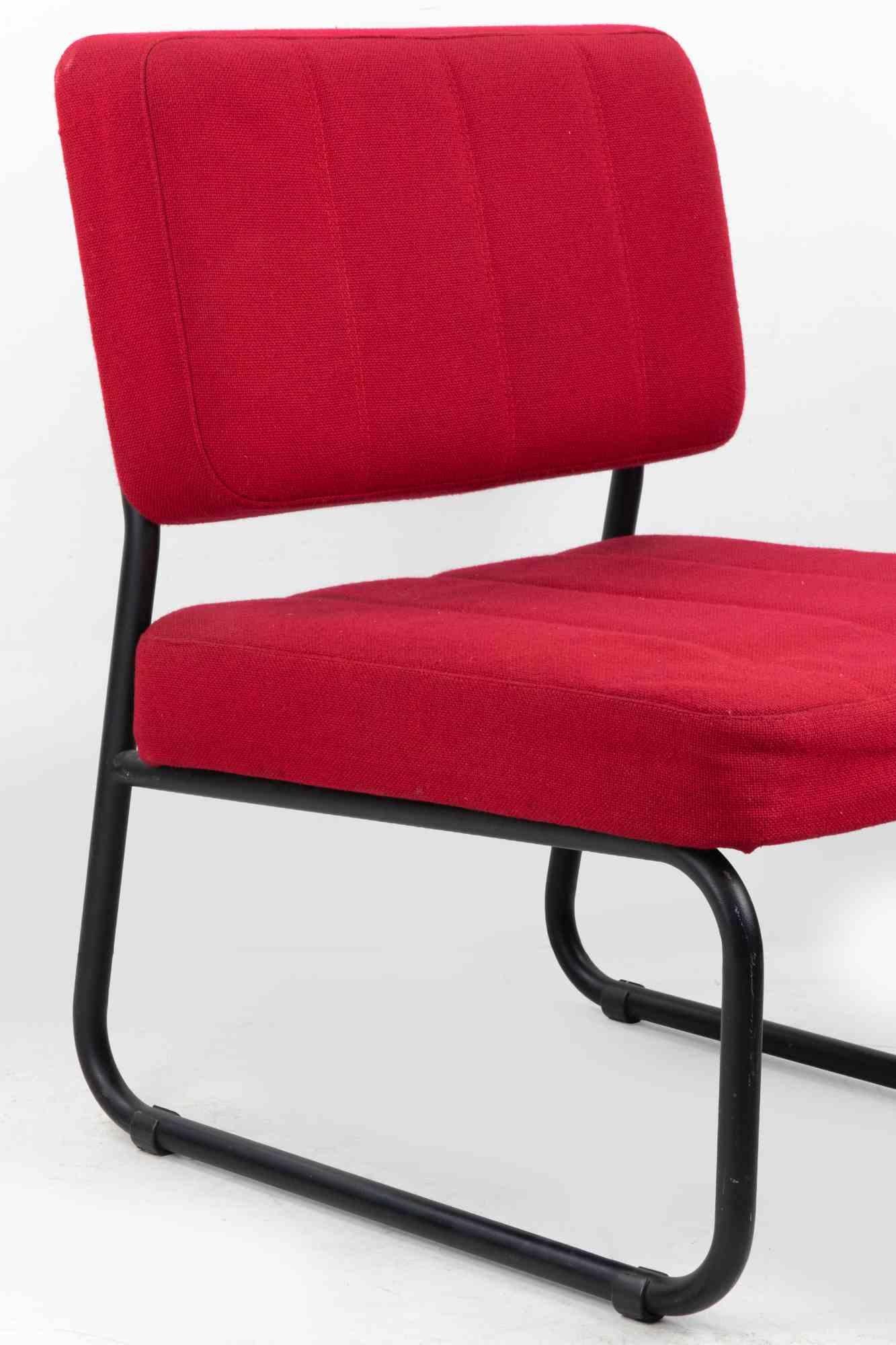 4 rote Stühle Italienische Produktion 1970er, 1970er Jahre im Angebot 1