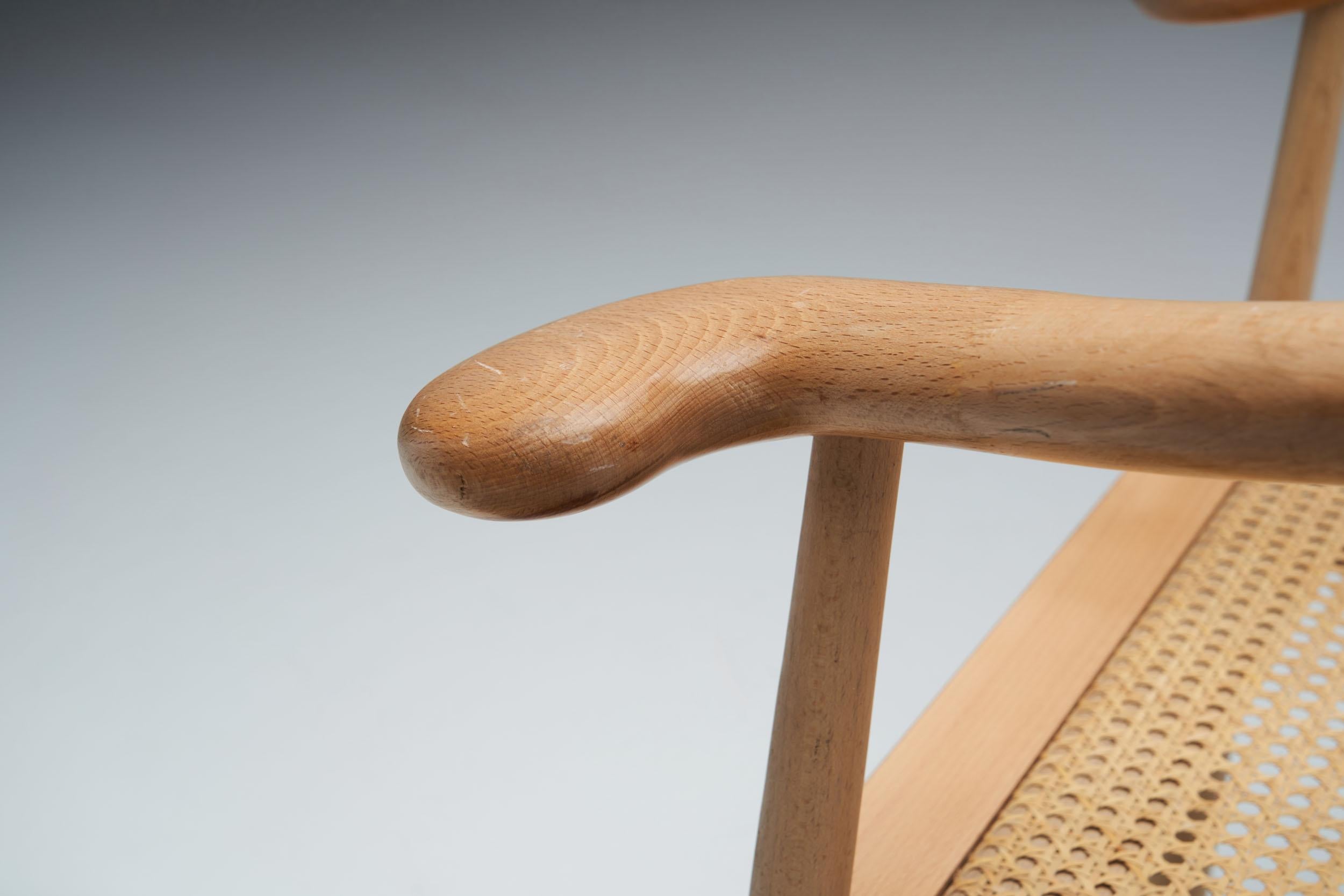 4 Richard Nissen Yin Chairs, Denmark, 1960s 7