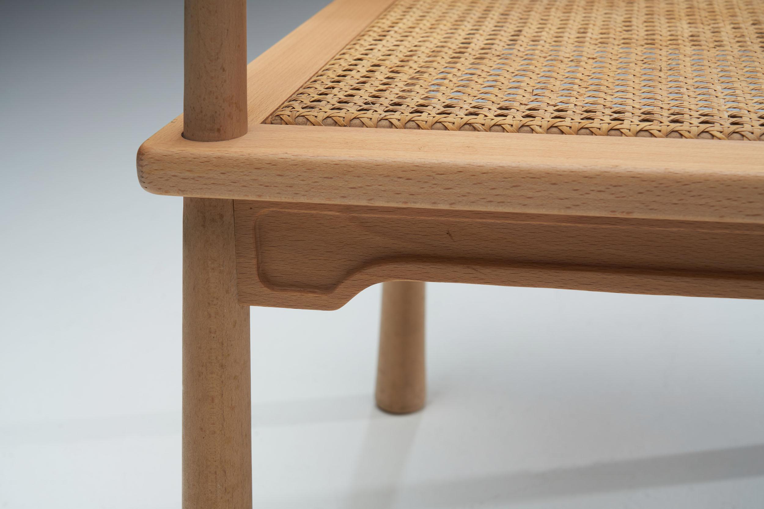 4 Richard Nissen Yin Chairs, Denmark, 1960s 9