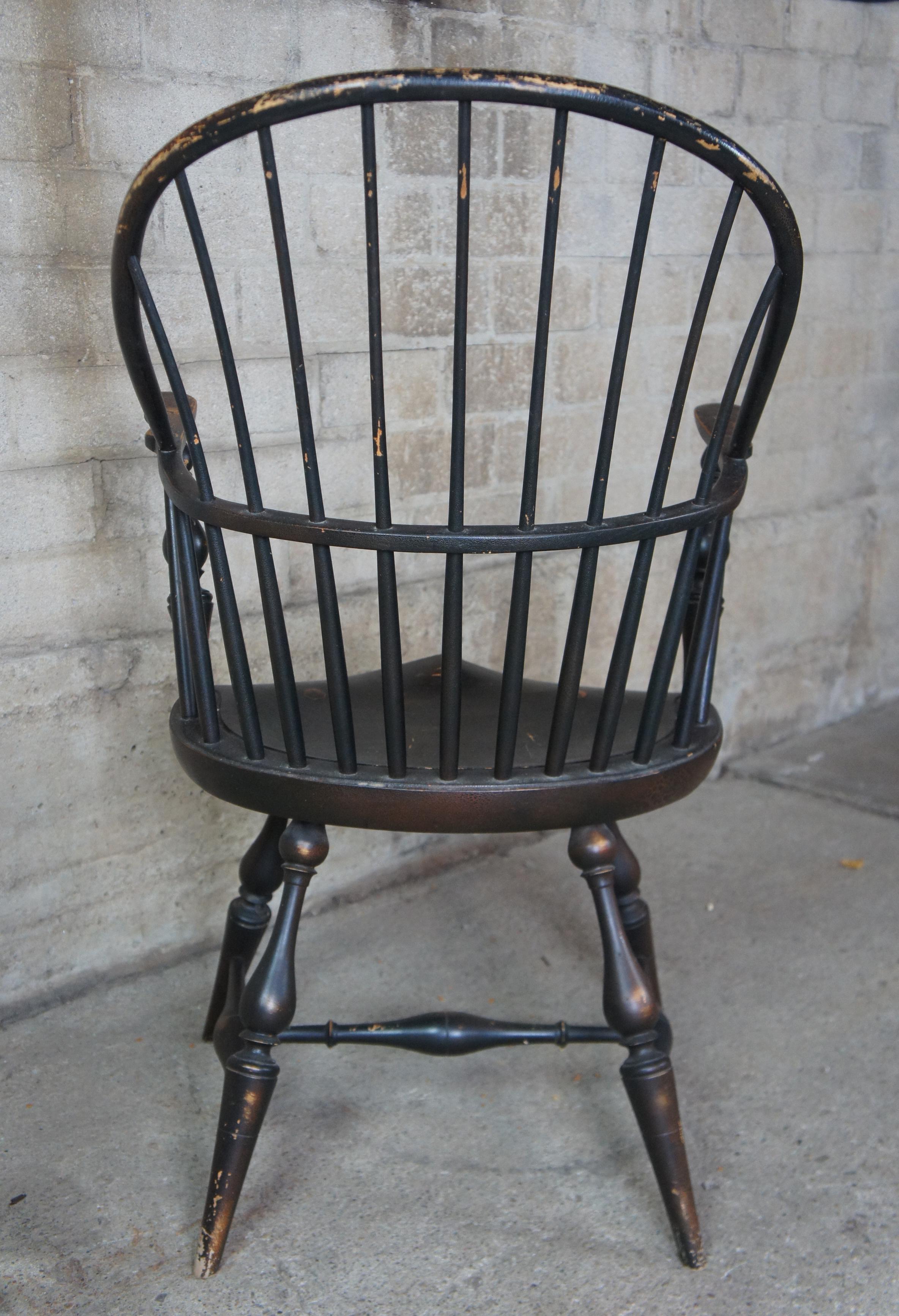 20th Century 4 River Bend Chair Co. Windsor Bow Back Colonial Dining Armchairs Black Crackle
