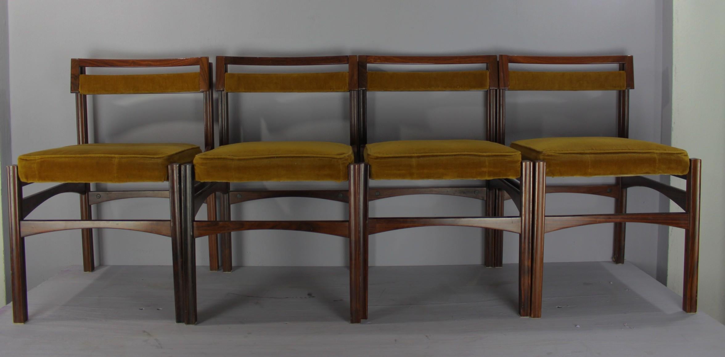Italian 8 unique rosewood chairs sormani incredible quality For Sale