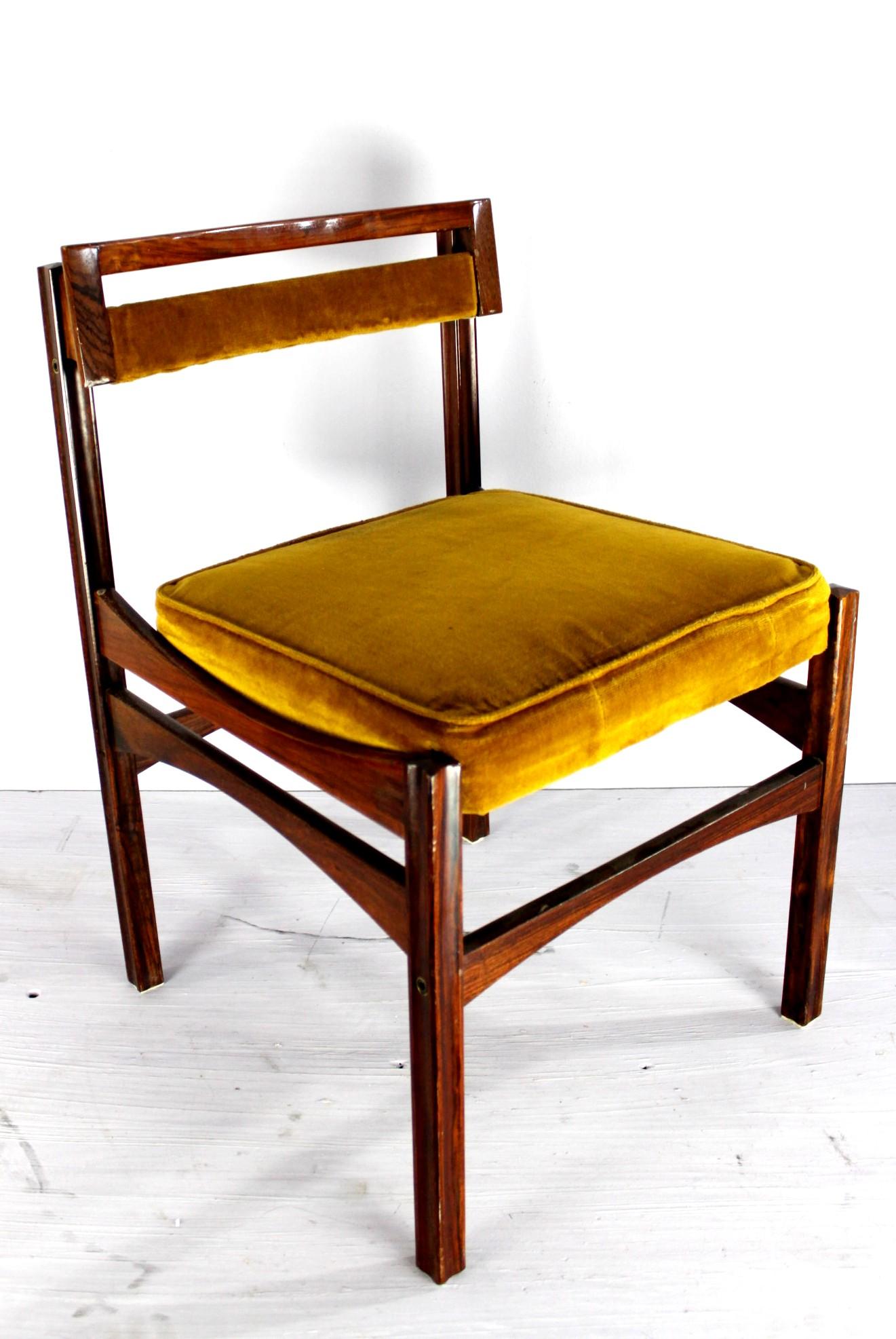 Mid-20th Century 8 unique rosewood chairs sormani incredible quality For Sale
