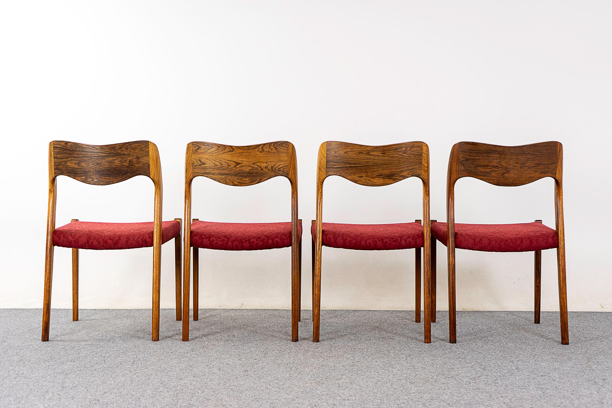 4 Esszimmerstühle aus Rosenholz, Modell 71, von Niels Otto Moller im Angebot 6