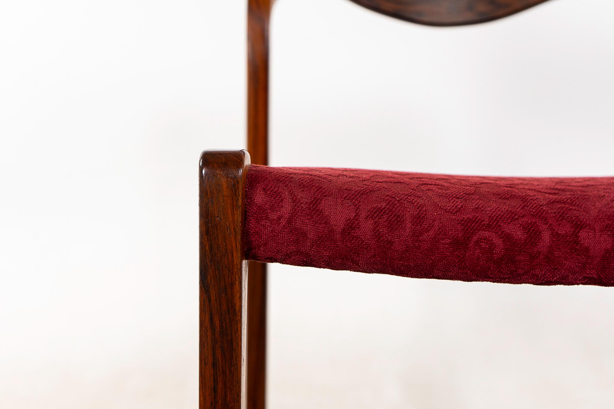 4 Esszimmerstühle aus Rosenholz, Modell 71, von Niels Otto Moller im Zustand „Gut“ im Angebot in VANCOUVER, CA
