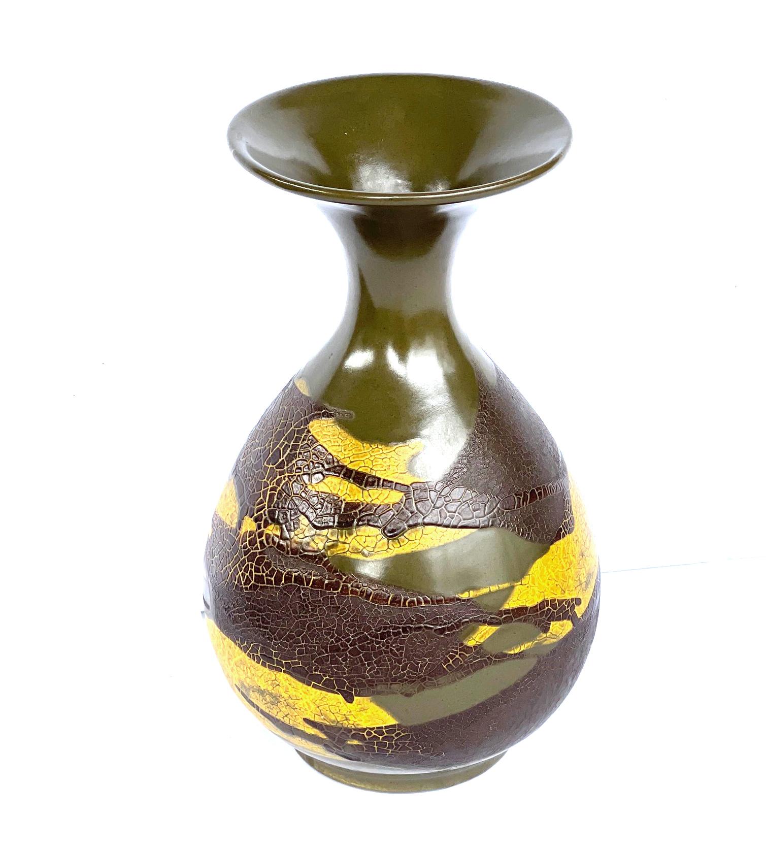 haeger pottery vase