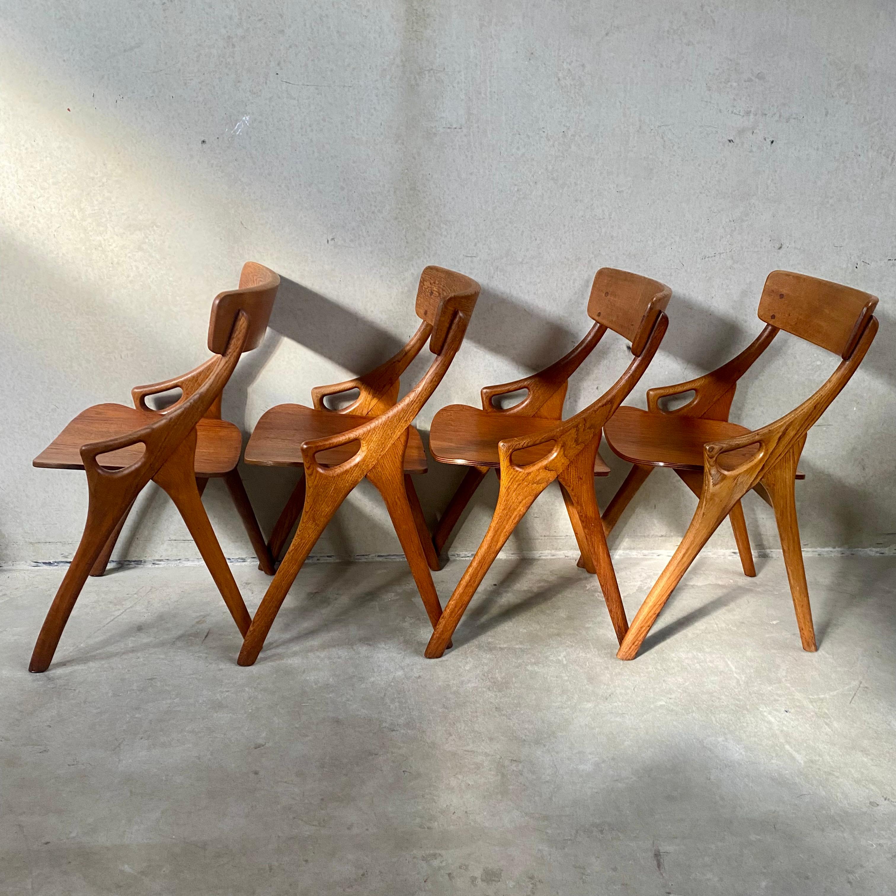 4 Rustic Oak Arne Hovmand Olsen Dining Chairs for Mogens Kold Mobelfabrik 1950 For Sale 7