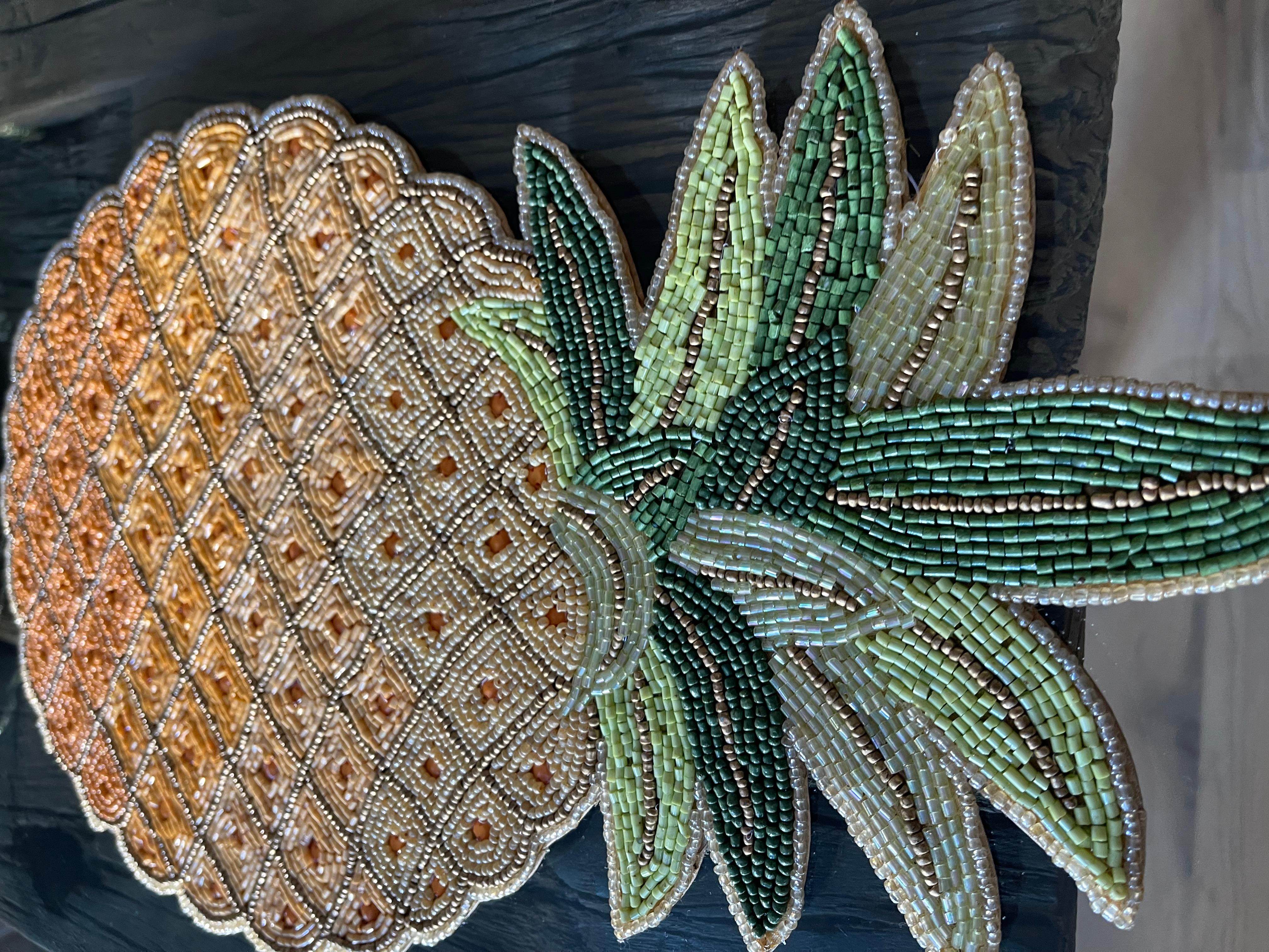 4 S Perlen Tischsets Ananas im Zustand „Gut“ im Angebot in Boca Raton, FL