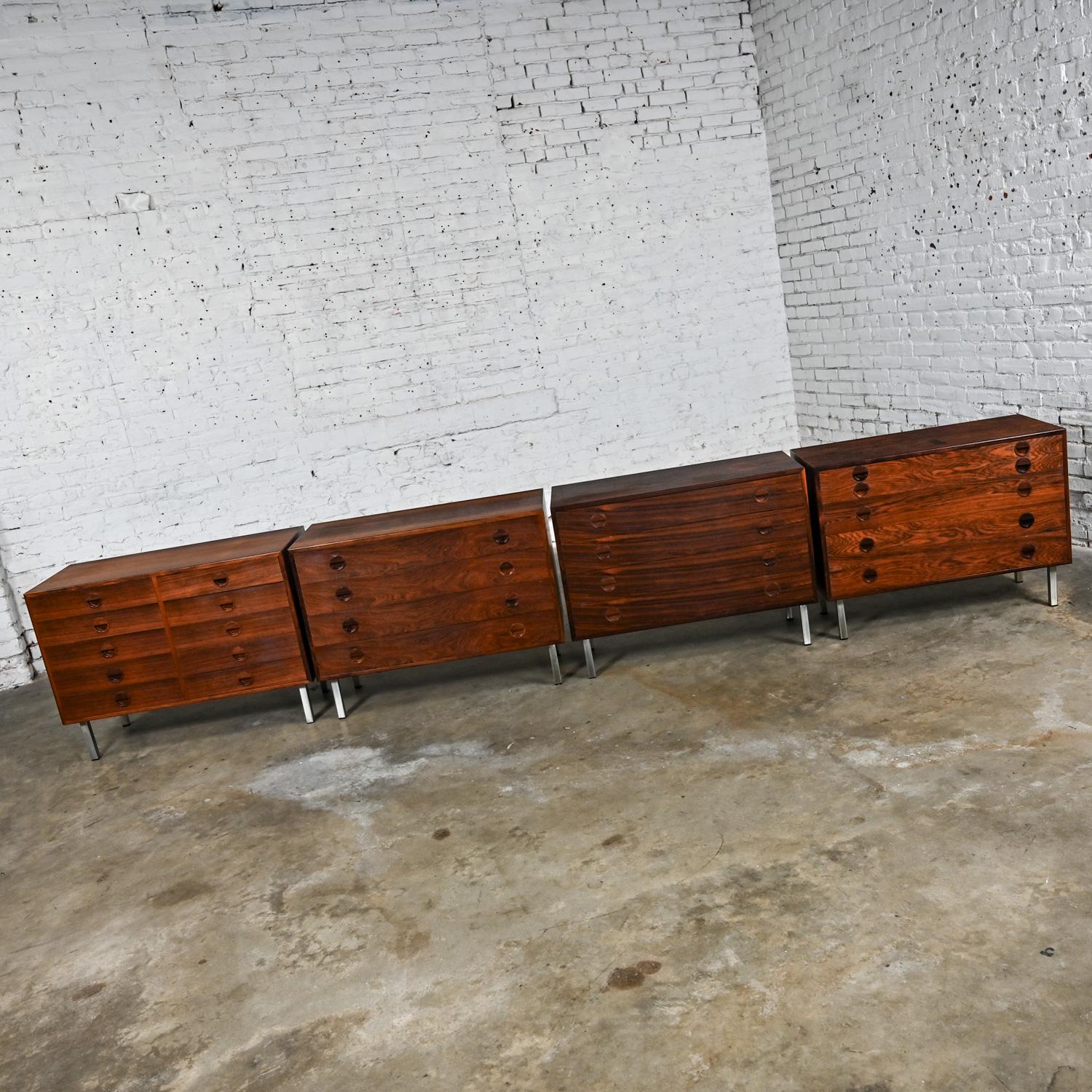 4 Scandinavian Modern Rosewood Cabinets by Rud Thygesen & Johnny Sorensen for HG In Good Condition For Sale In Topeka, KS