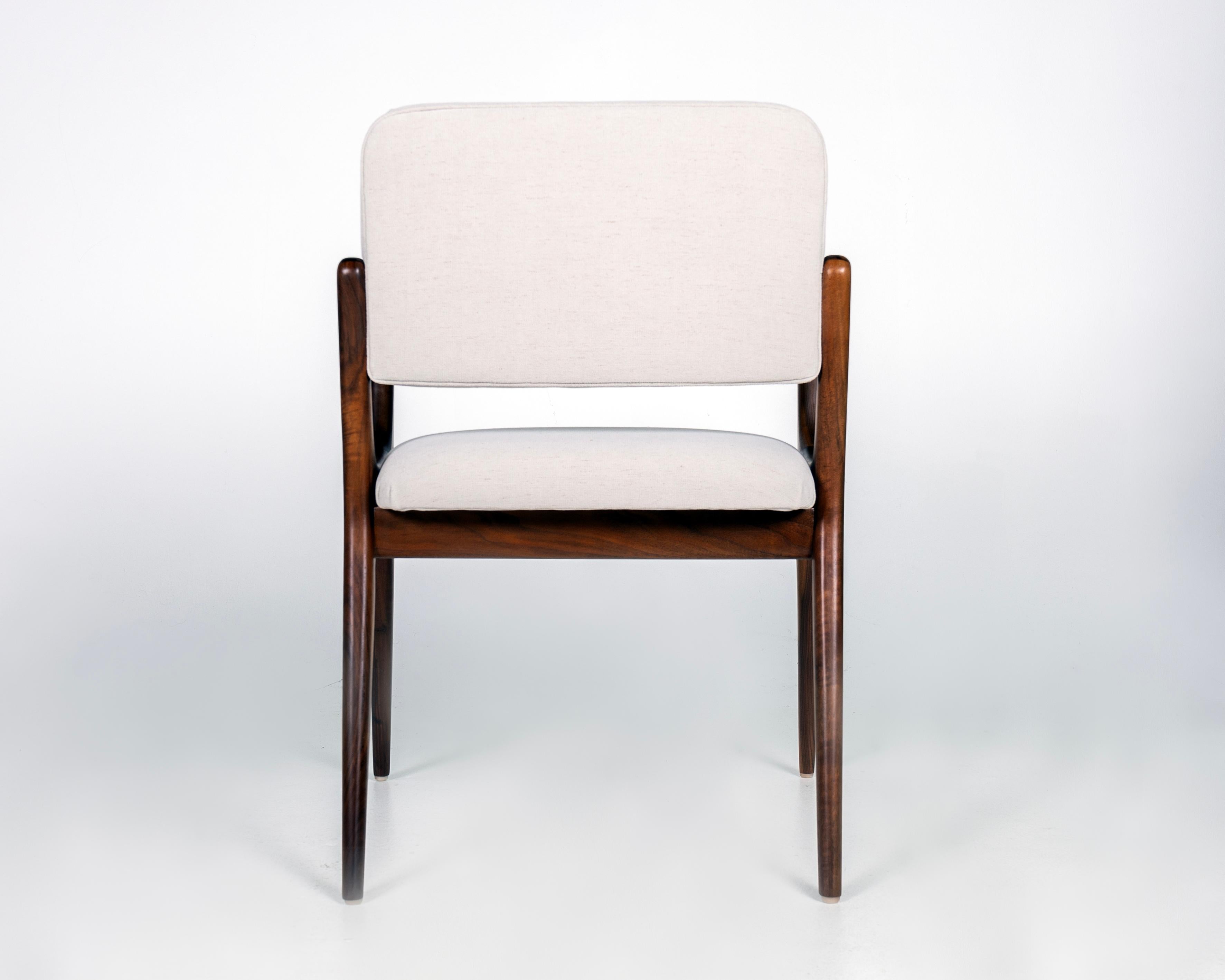 Mid-Century Modern 4 fauteuils de salle à manger sculpturaux dans le style de Gio Ponti Noyer en vente