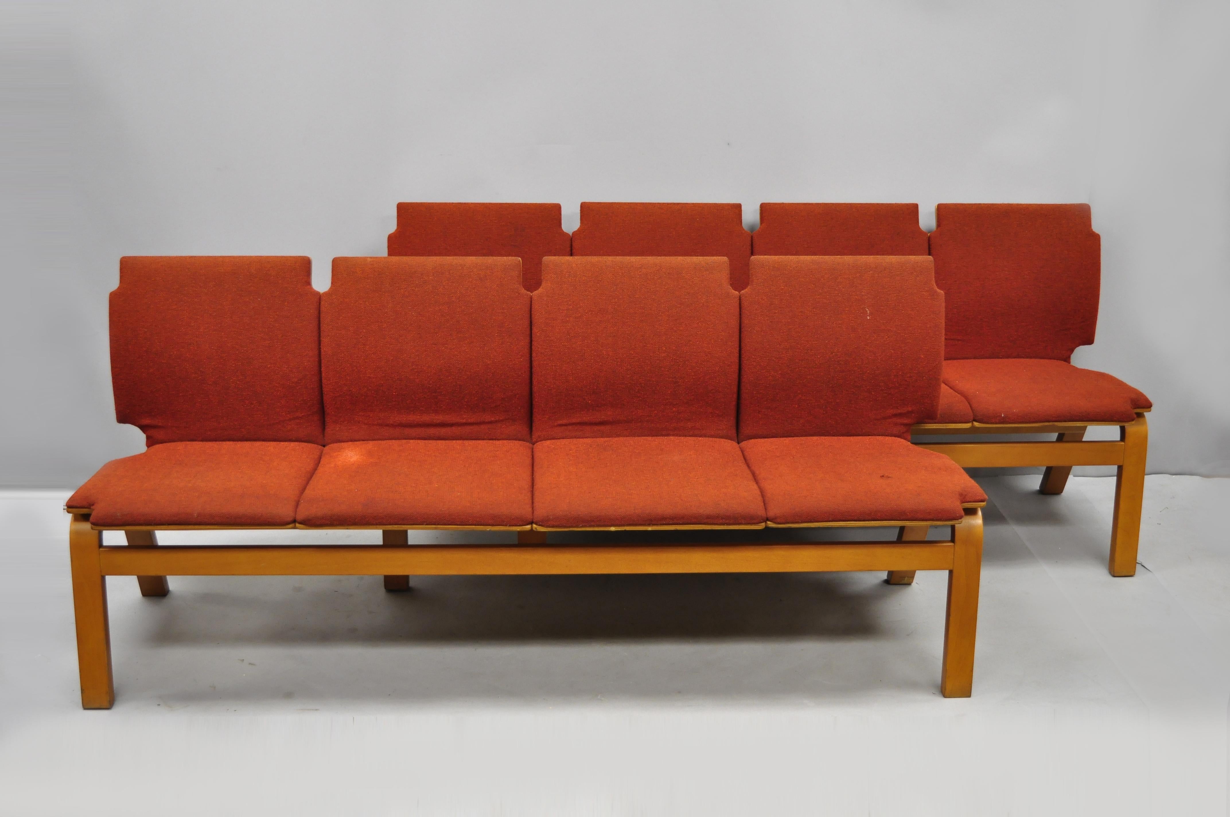 American 4-Seat Bentwood Mid-Century Modern Bench Banquette by Sauder Designare