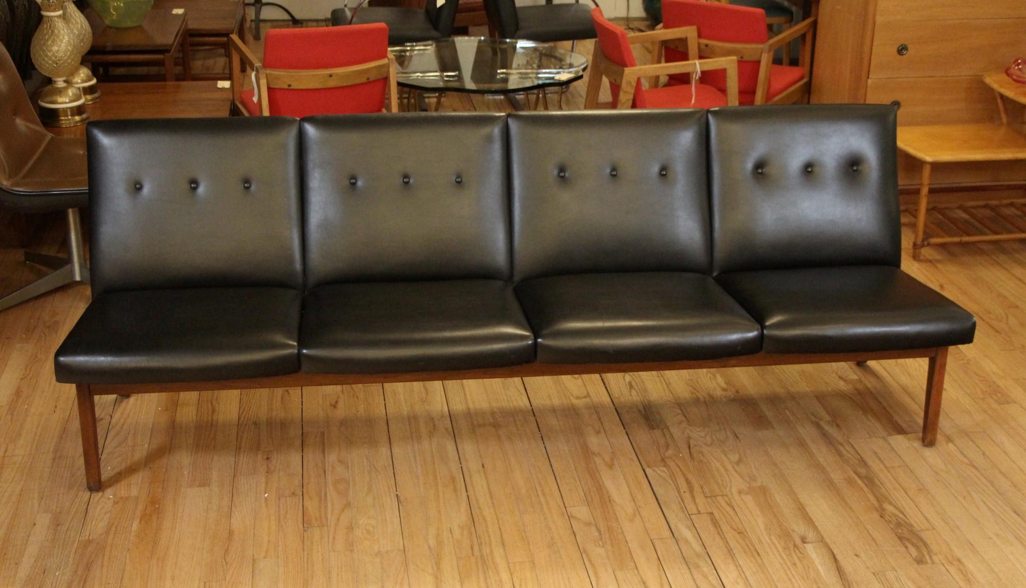 Late 20th Century 4 Seat Black Sofa with Wood Legs, Mid-Century Modern Style with Buttons