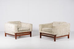 4-seater sofa and two armchairs by Saporiti
