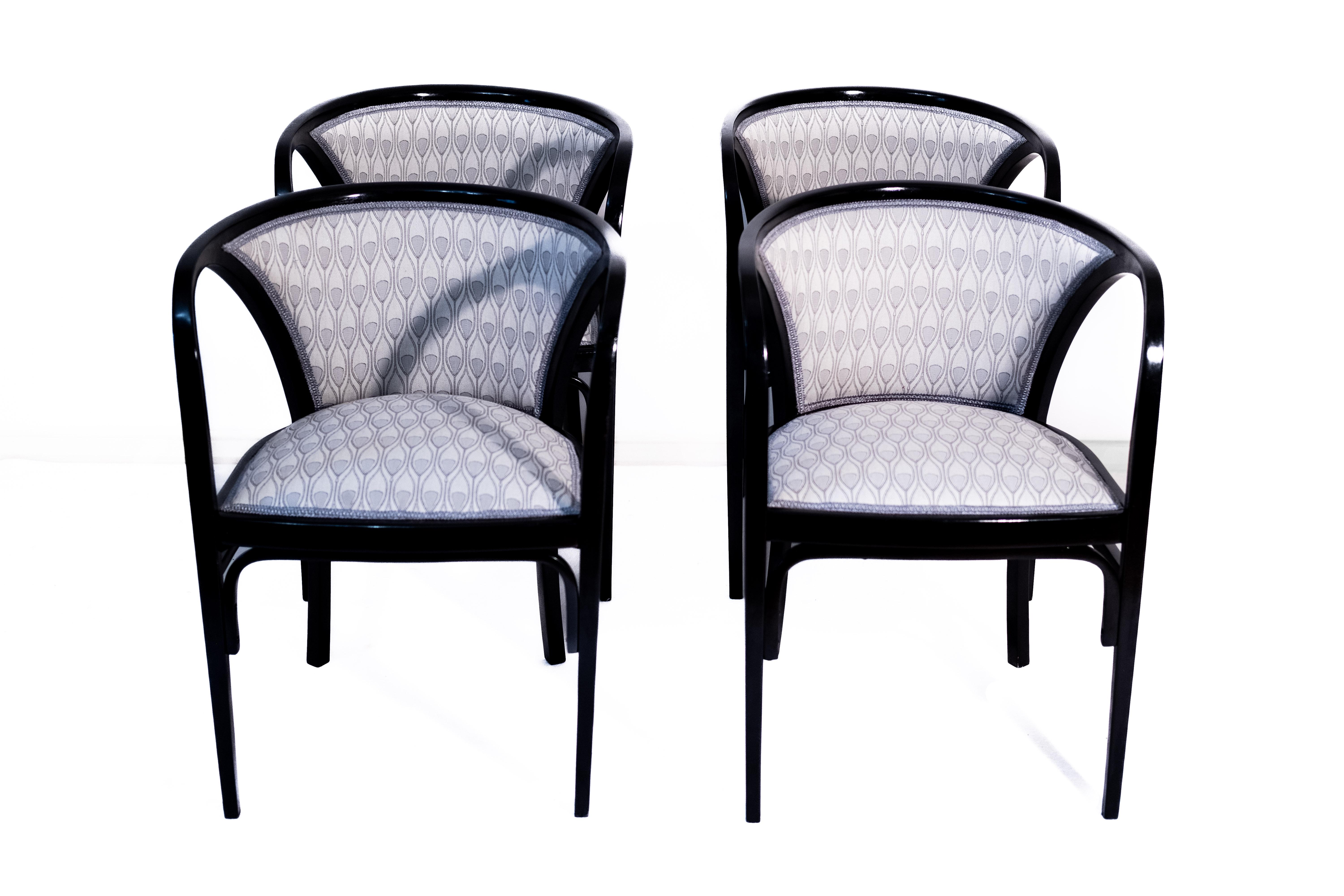 Austrian Secessionistic Armchair by Marcel Kammerer for Thonet Brothers (Vienna, 1910) For Sale