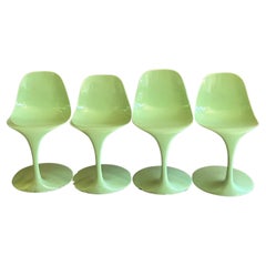 4 fiberglass chairs made in Italy design Rudi Bonzanini for Tecnosalotto 