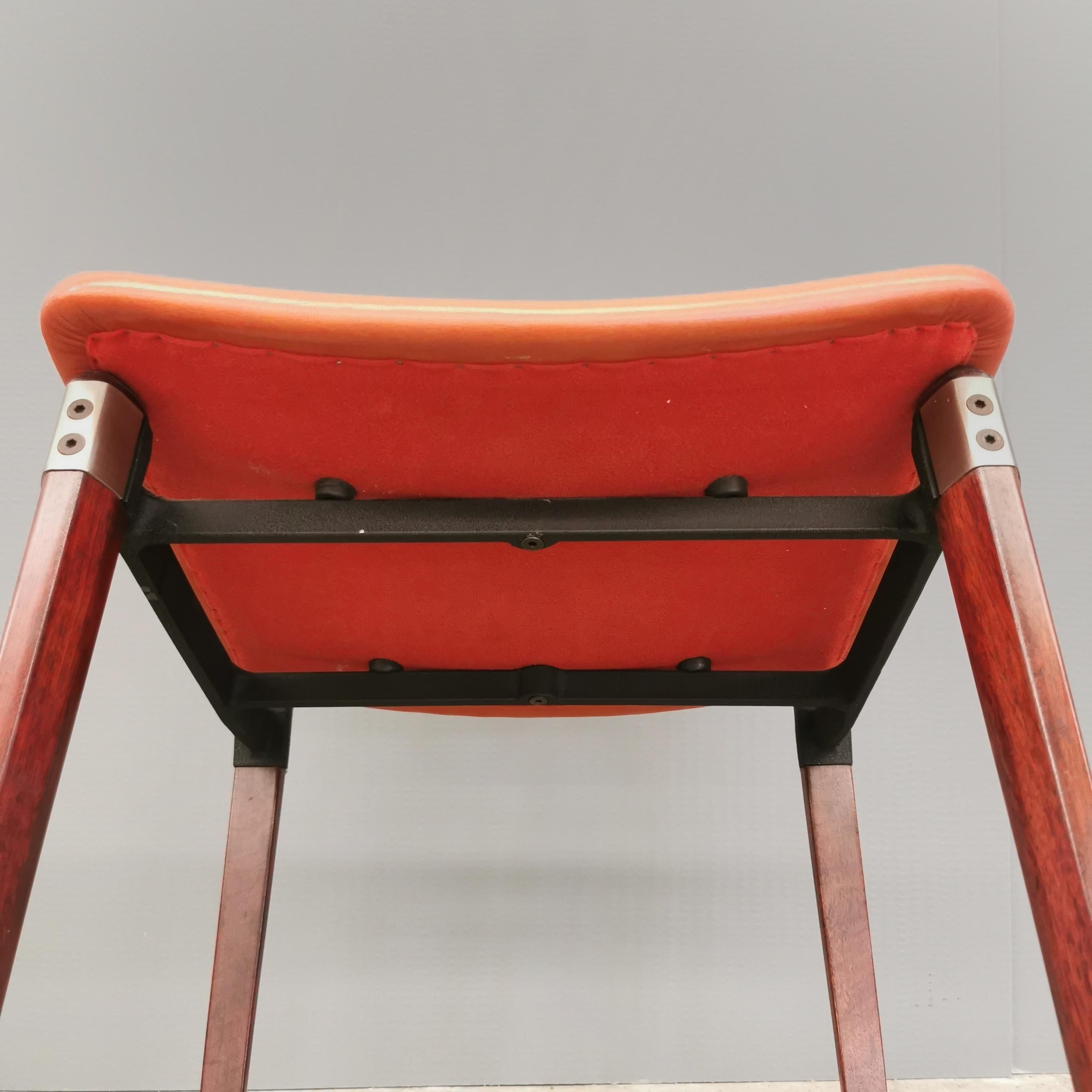 4 Stühle Holz und Leder S82 Eugenio Gerli für Tecno 1960er Jahre im Angebot 1