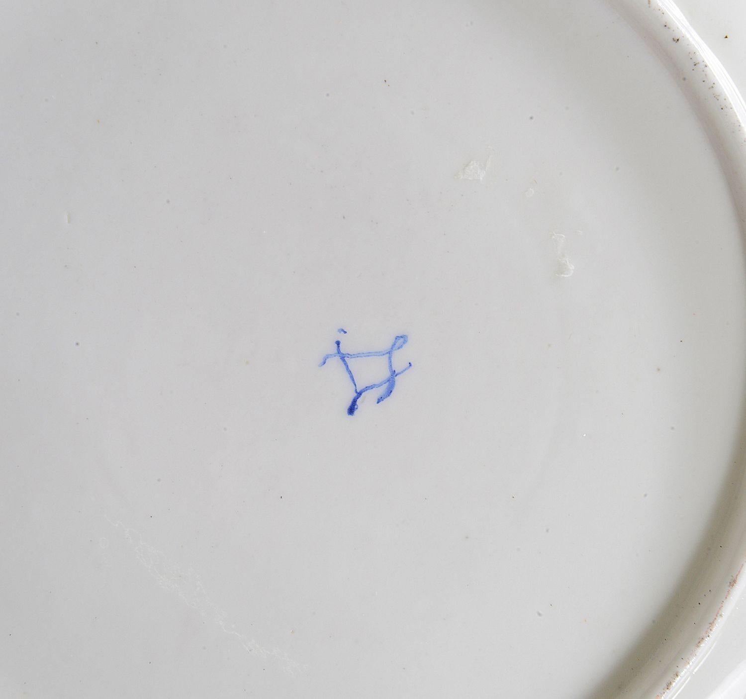 Porcelaine 4 assiettes en porcelaine de style Serve, C19th en vente