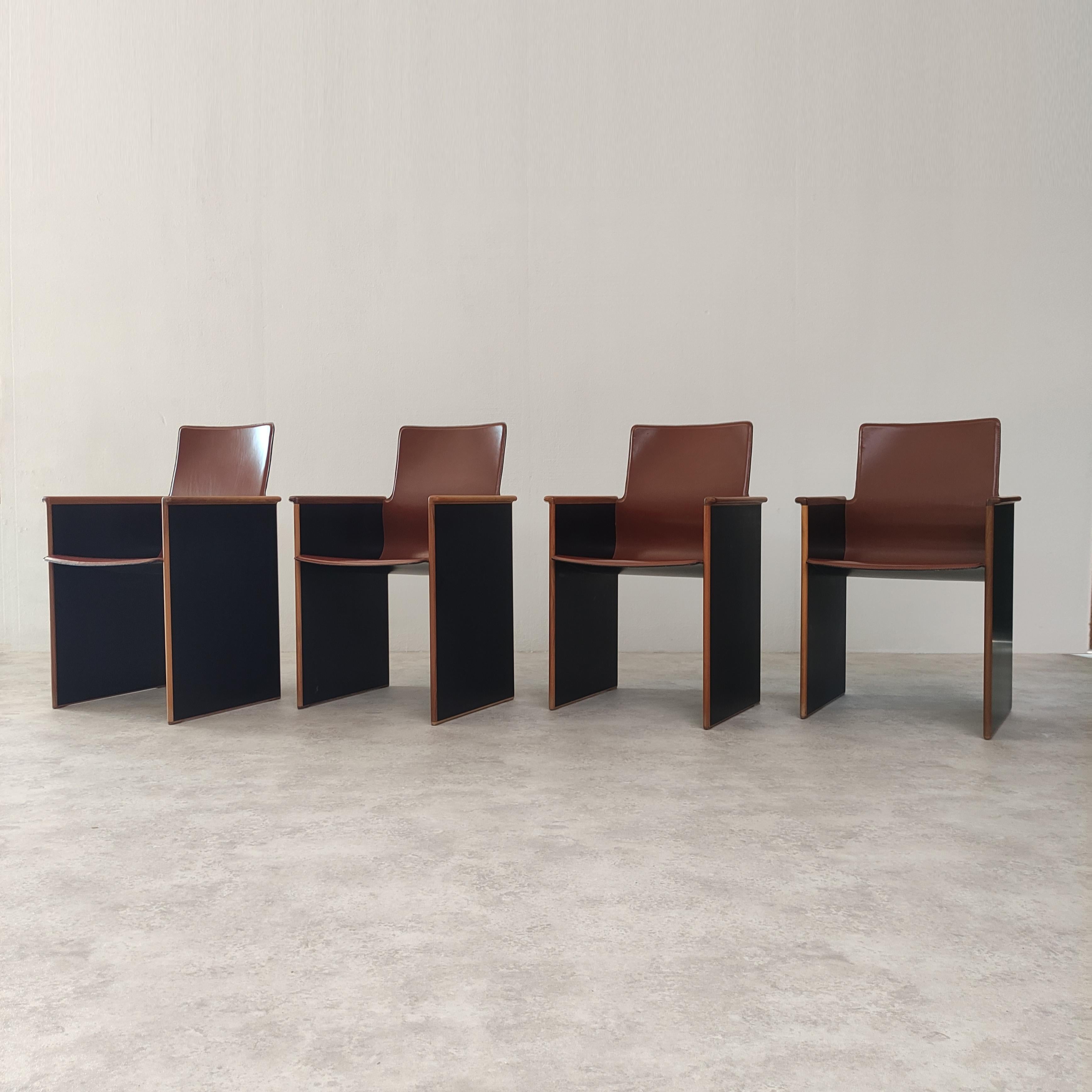 This Is a rare set of 4 dinning chairs by Afra e Tobia Scarpa, 