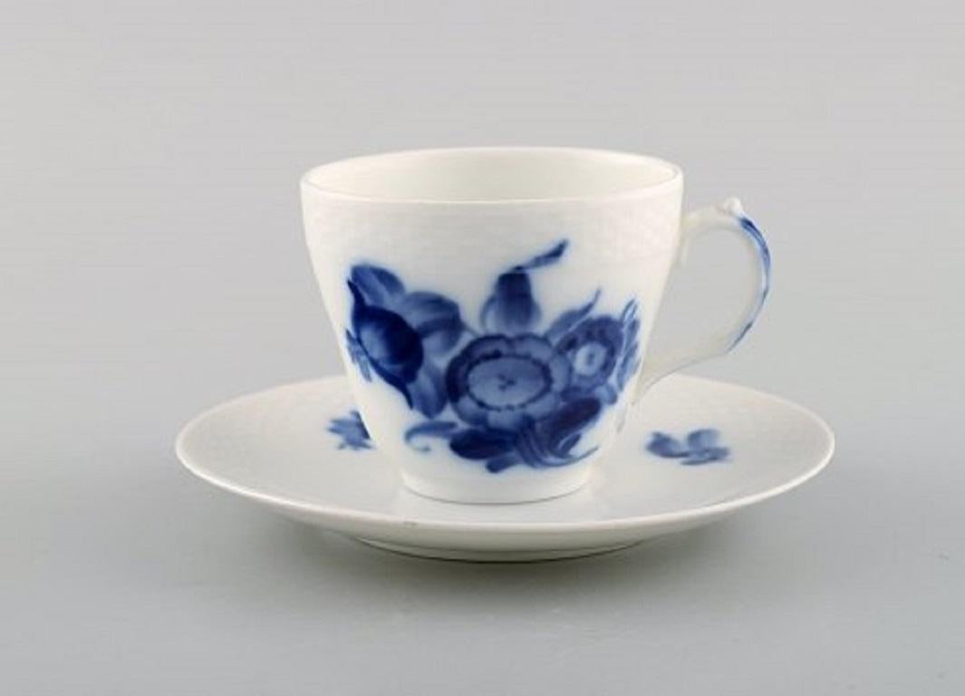 4 sets of Royal Copenhagen blue flower braided, espresso cup and saucer. Number 10/8046.
In perfect condition, 2nd. factory quality.
Measures: 6.5 x 5.5 cm.
  