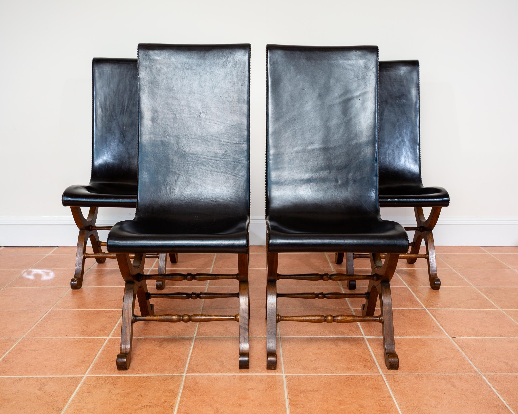 4 Sillas de Comedor de Piel de Roble Español Pierre Lottier Valmazan Mid Century en venta 4