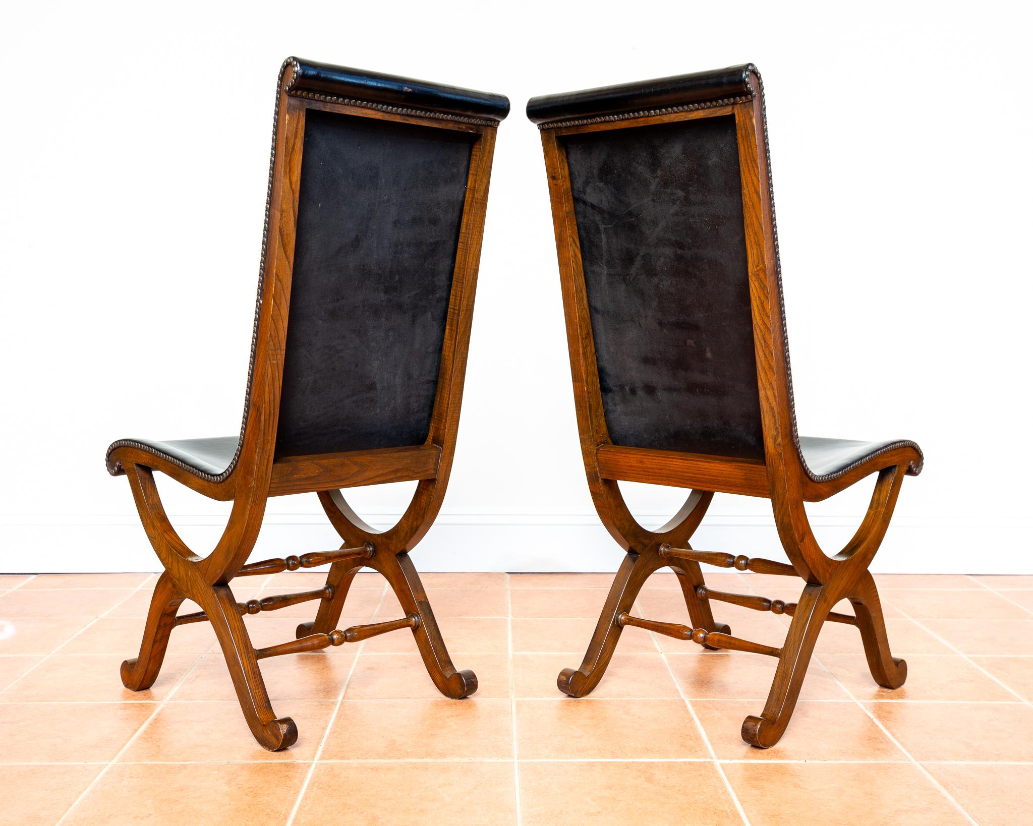 4 Sillas de Comedor de Piel de Roble Español Pierre Lottier Valmazan Mid Century Colonial español en venta