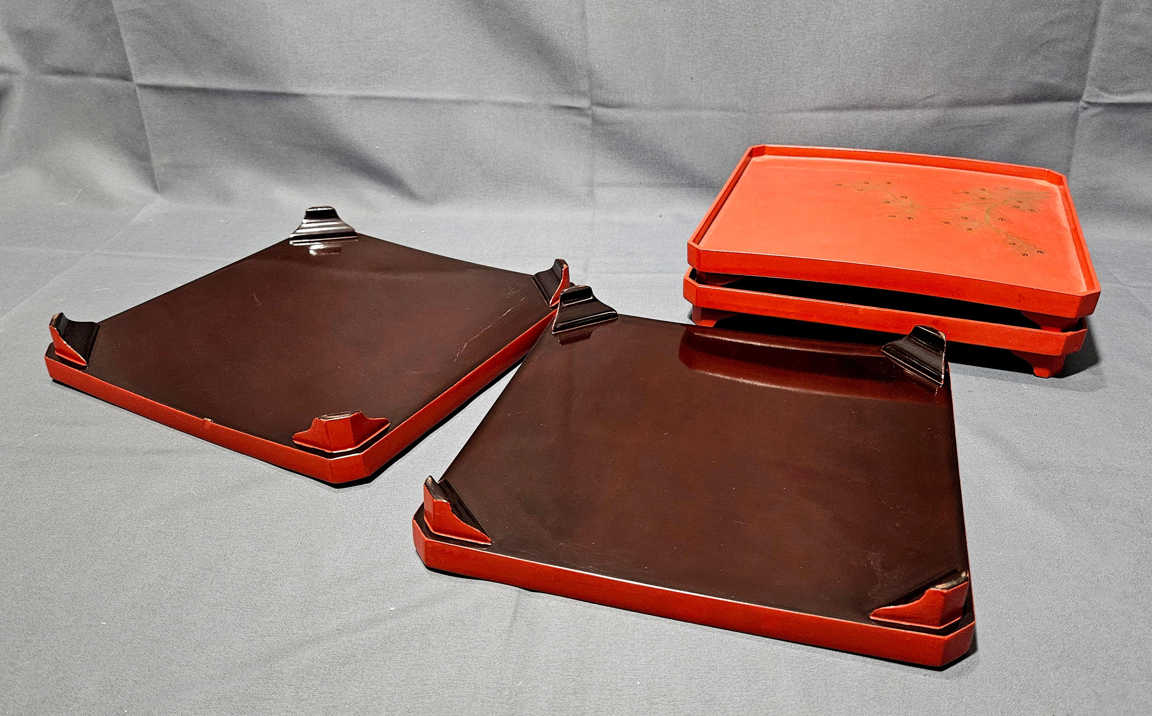 Lacquer 4 Square red footed trays, Early 20th Century For Sale