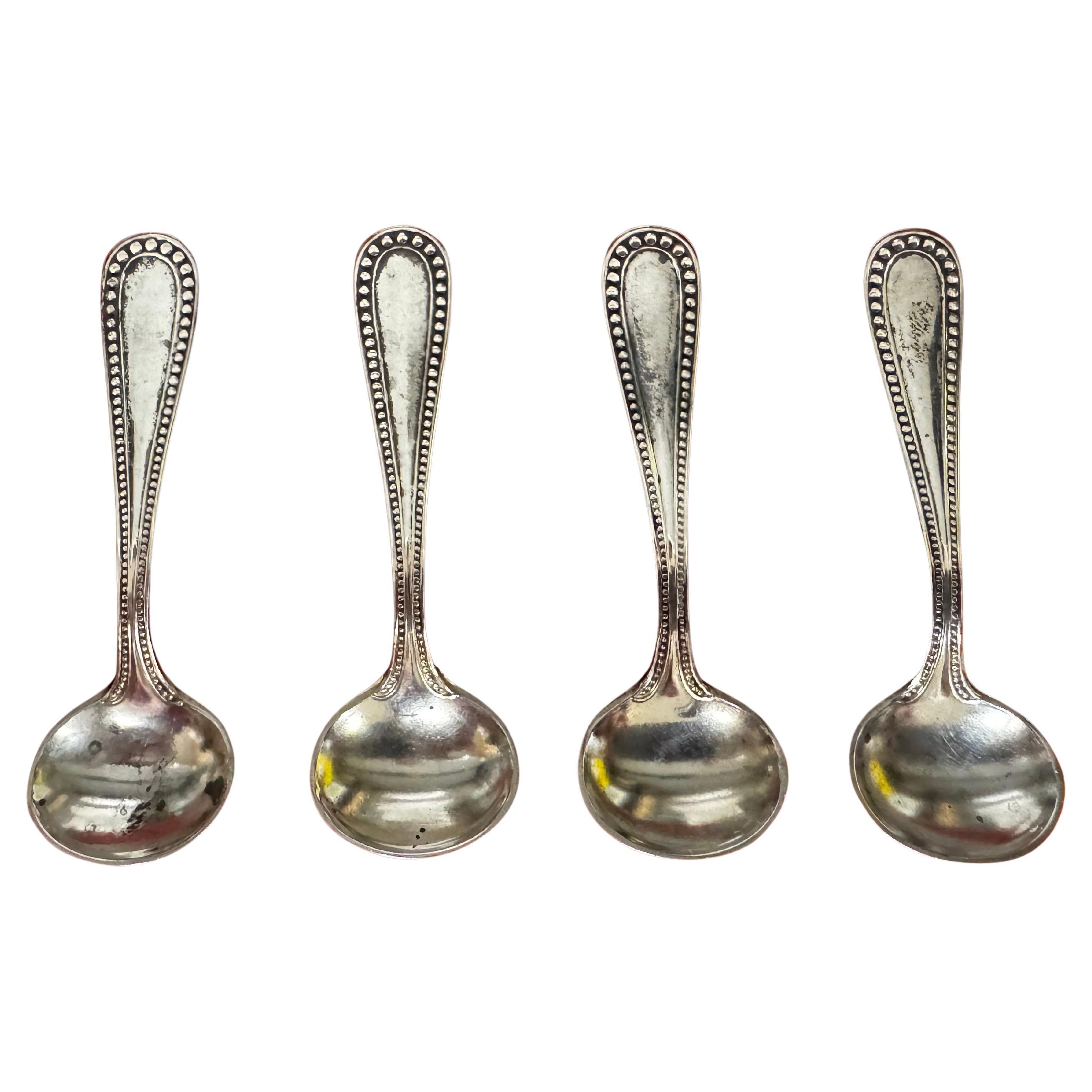 (4) Sterling Silver Beaded Edge Mini Souvenir Salt Spoons 3.05g each For Sale