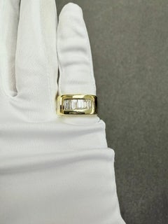4 Stone Baguette Diamond 18k Yellow Gold Ring Size 7.5